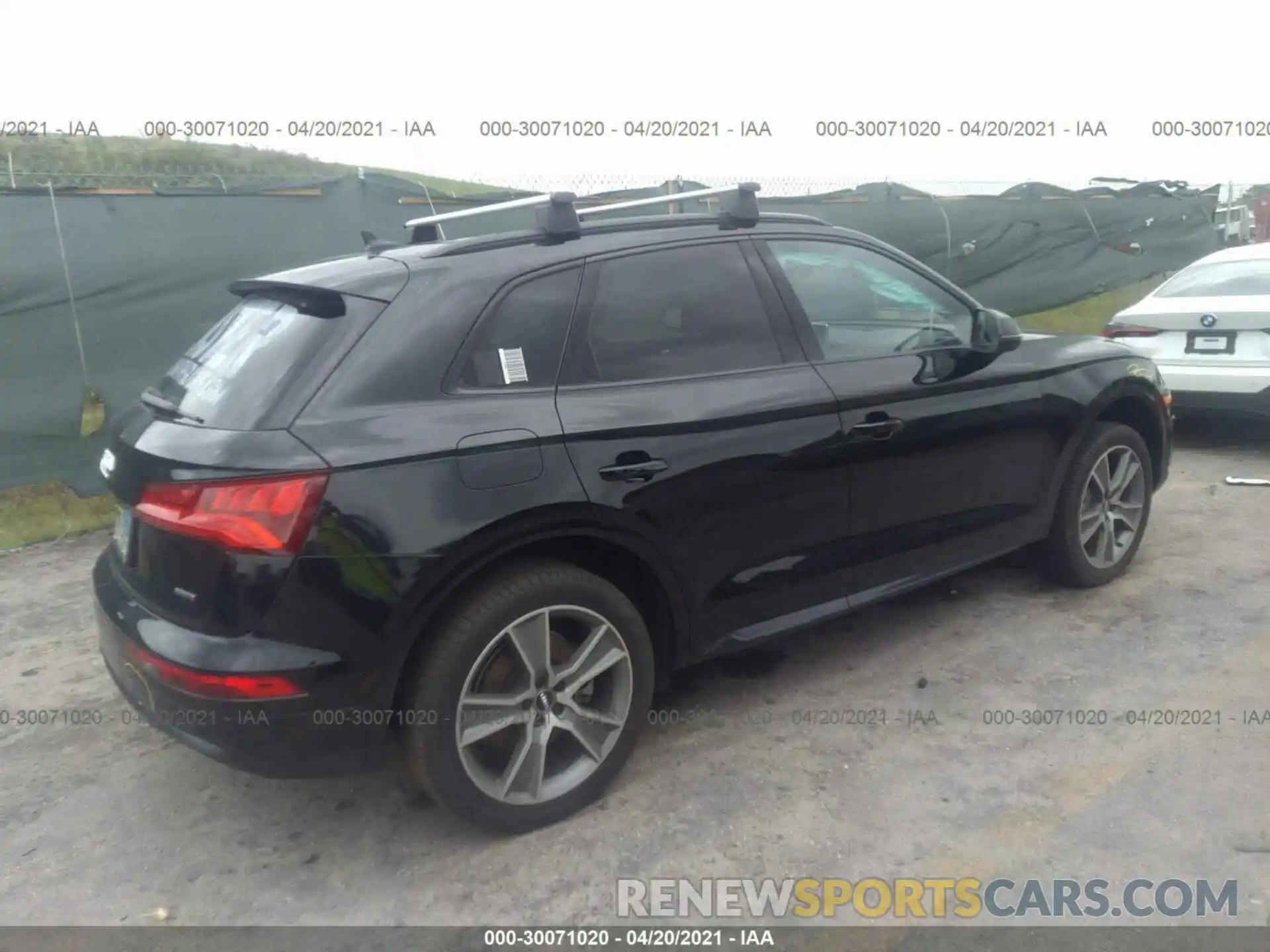 4 Фотография поврежденного автомобиля WA1BNAFY2K2032172 AUDI Q5 2019