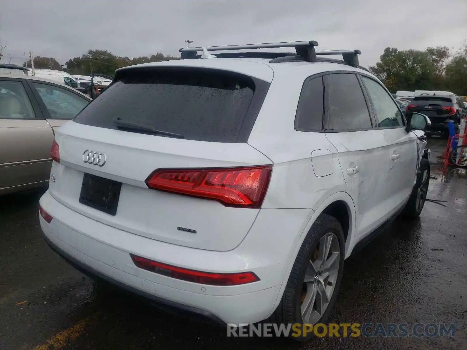 4 Фотография поврежденного автомобиля WA1BNAFY2K2035590 AUDI Q5 2019