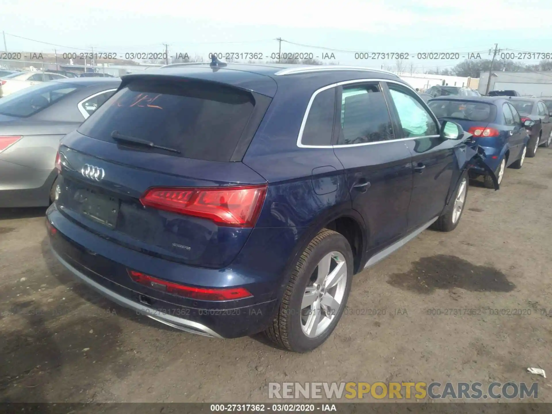 4 Фотография поврежденного автомобиля WA1BNAFY2K2042698 AUDI Q5 2019