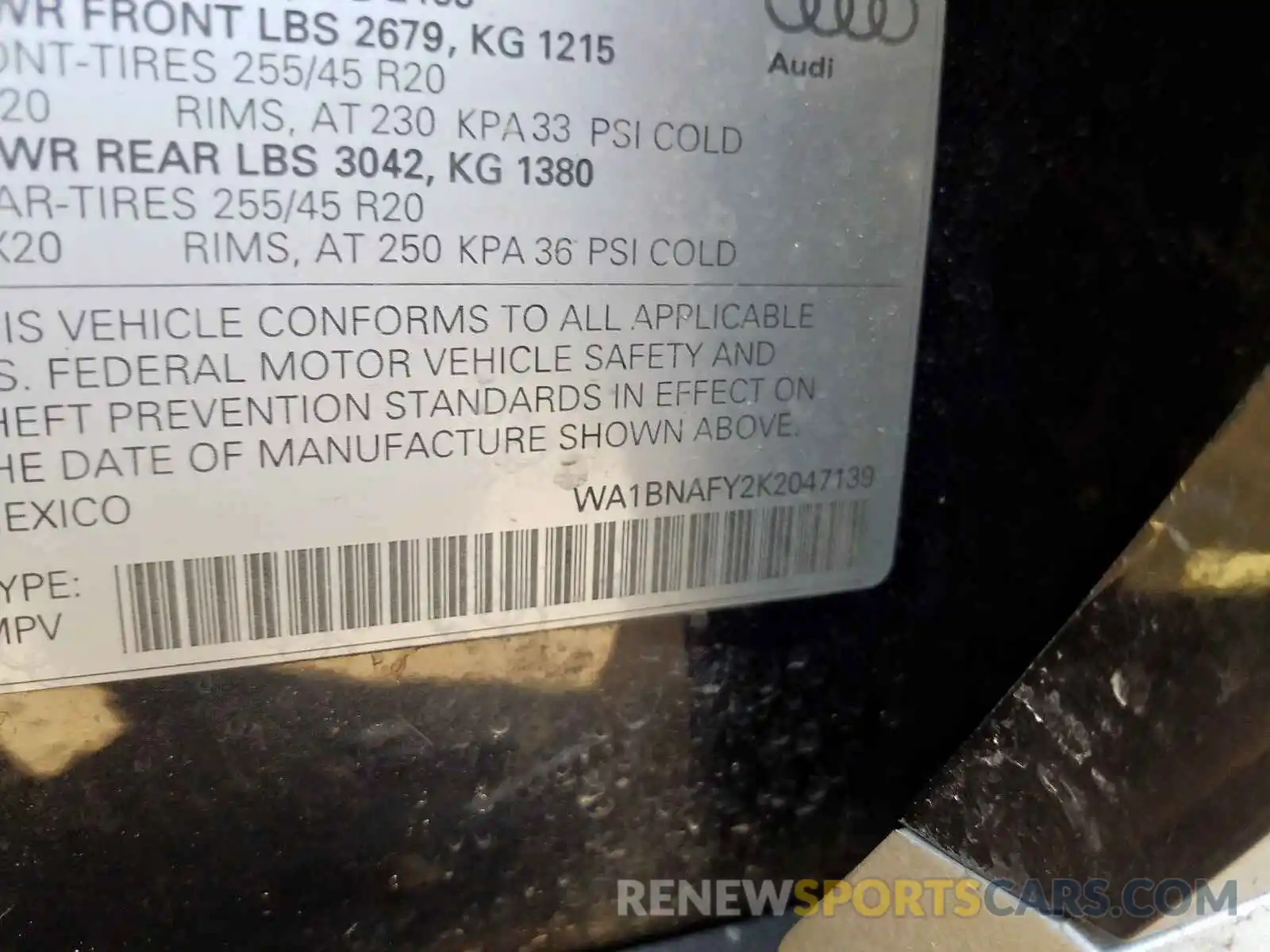 10 Photograph of a damaged car WA1BNAFY2K2047139 AUDI Q5 2019