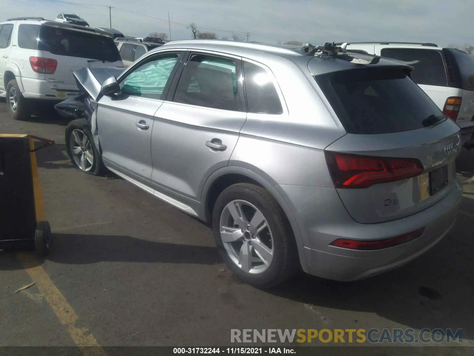 3 Фотография поврежденного автомобиля WA1BNAFY2K2056858 AUDI Q5 2019