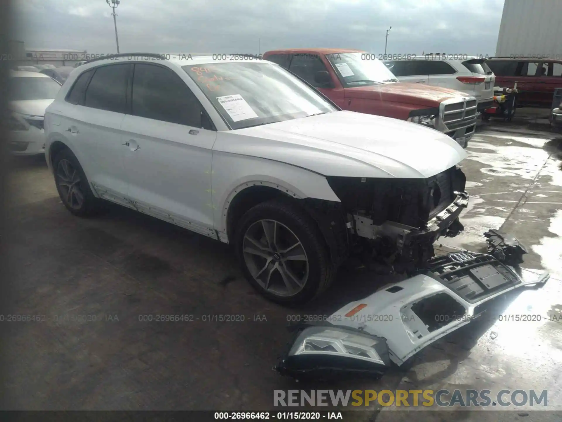 1 Фотография поврежденного автомобиля WA1BNAFY2K2060568 AUDI Q5 2019