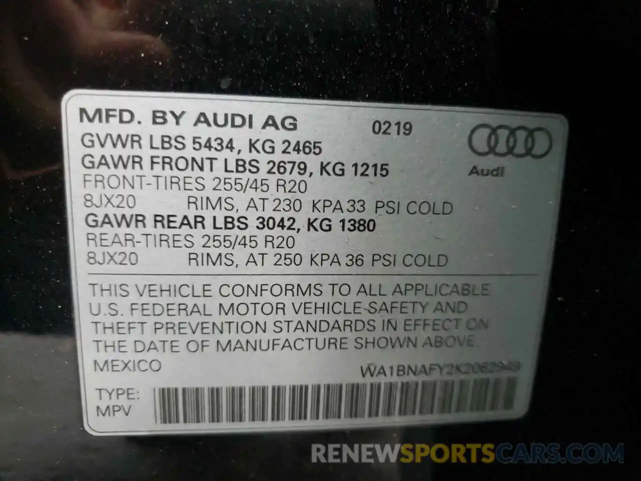 10 Photograph of a damaged car WA1BNAFY2K2062949 AUDI Q5 2019