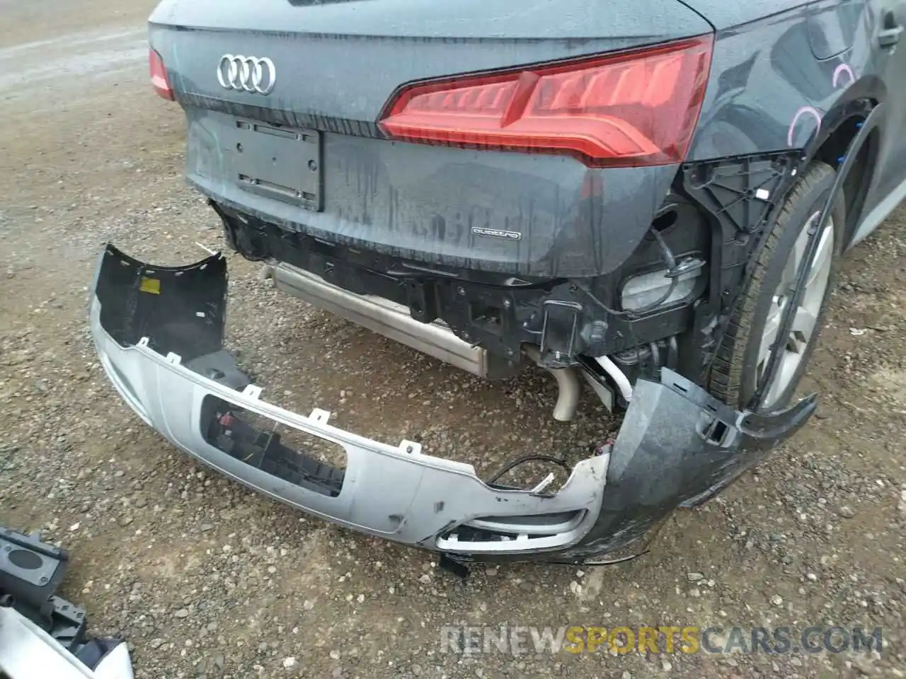 9 Фотография поврежденного автомобиля WA1BNAFY2K2064393 AUDI Q5 2019