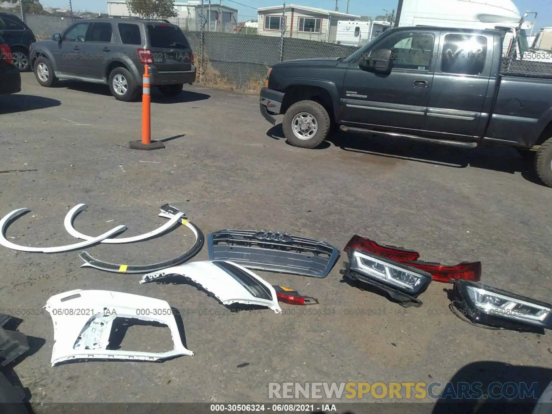 12 Photograph of a damaged car WA1BNAFY2K2072221 AUDI Q5 2019