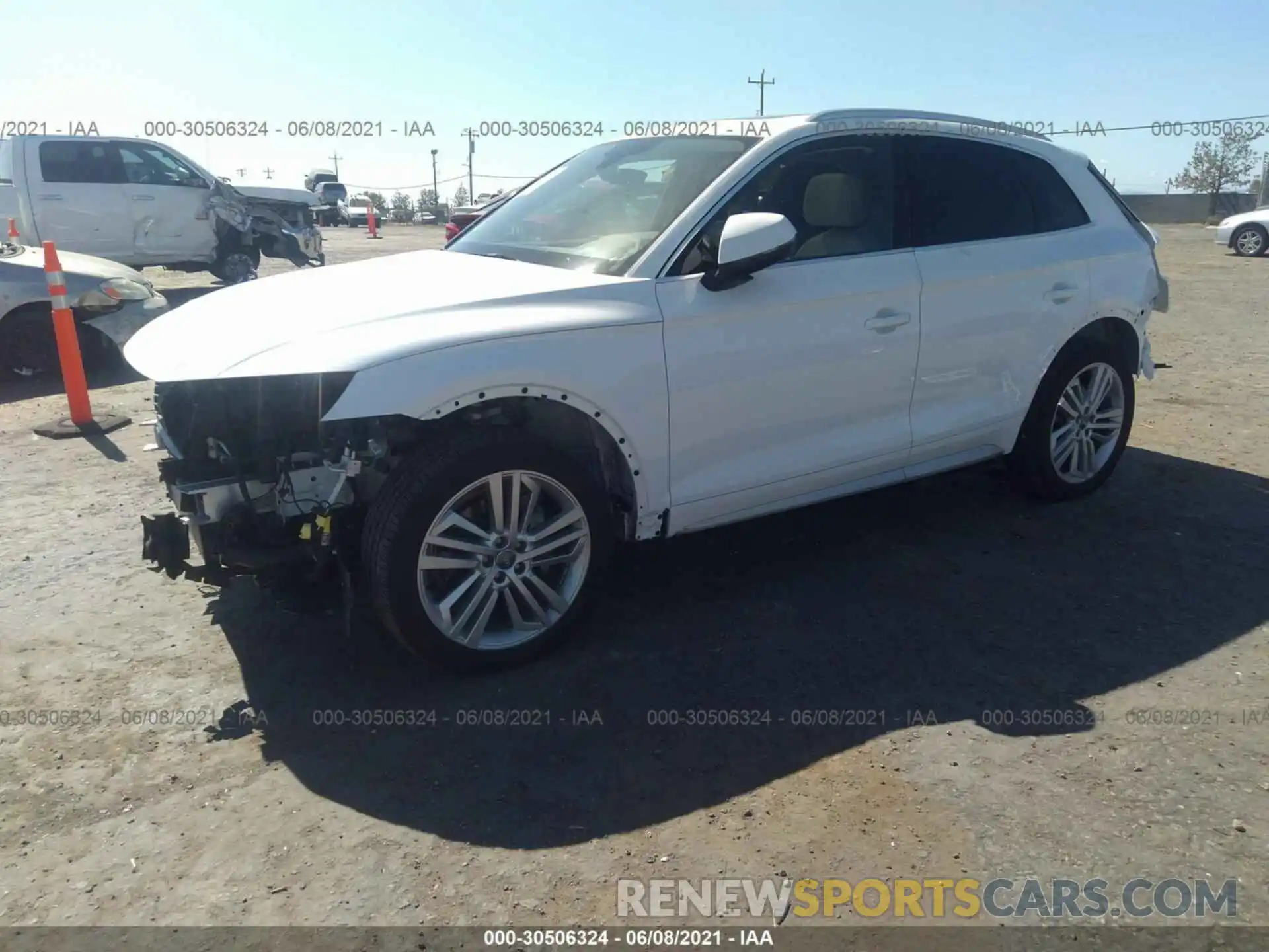 2 Фотография поврежденного автомобиля WA1BNAFY2K2072221 AUDI Q5 2019