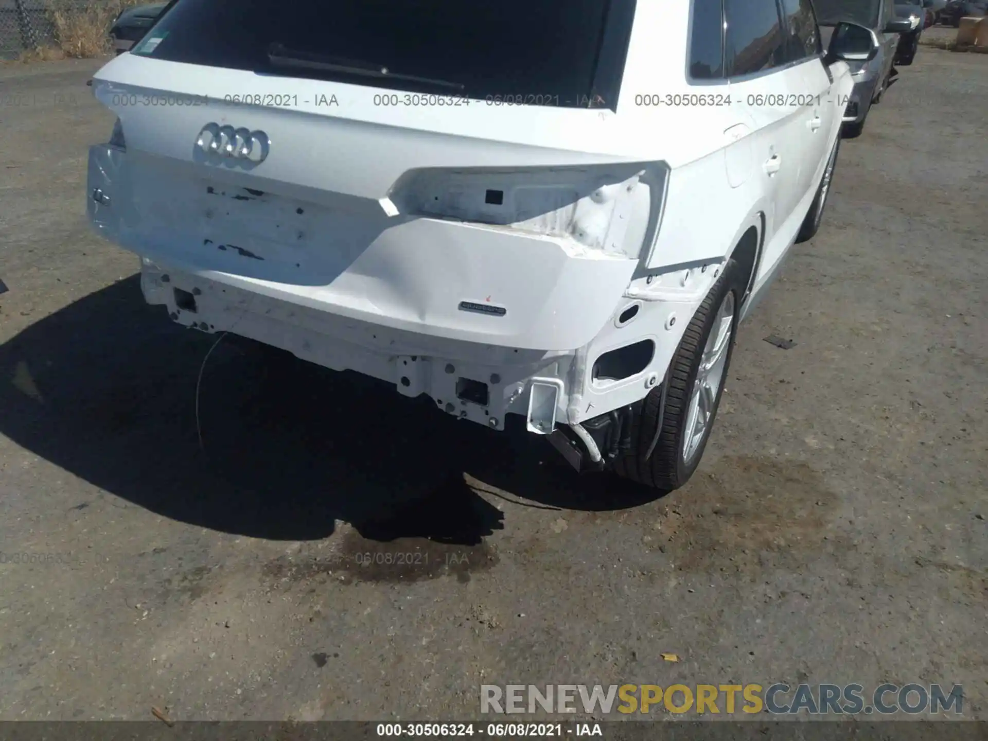 6 Photograph of a damaged car WA1BNAFY2K2072221 AUDI Q5 2019