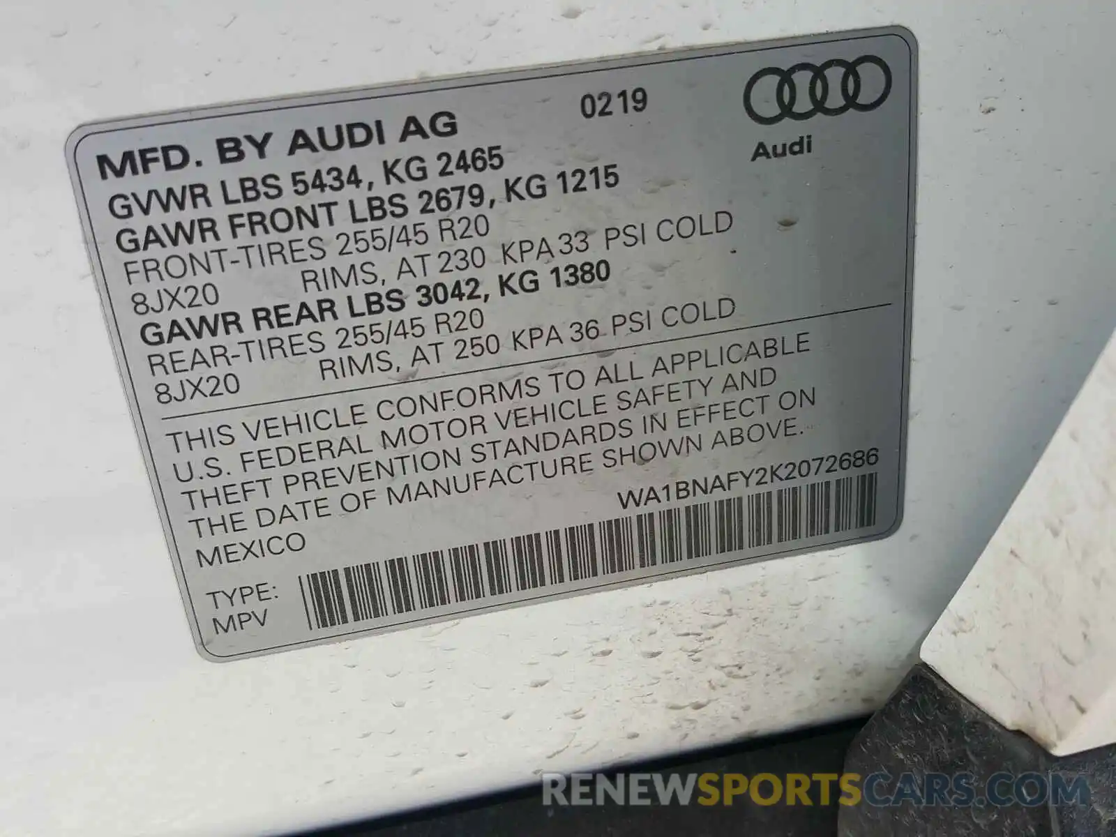 10 Photograph of a damaged car WA1BNAFY2K2072686 AUDI Q5 2019