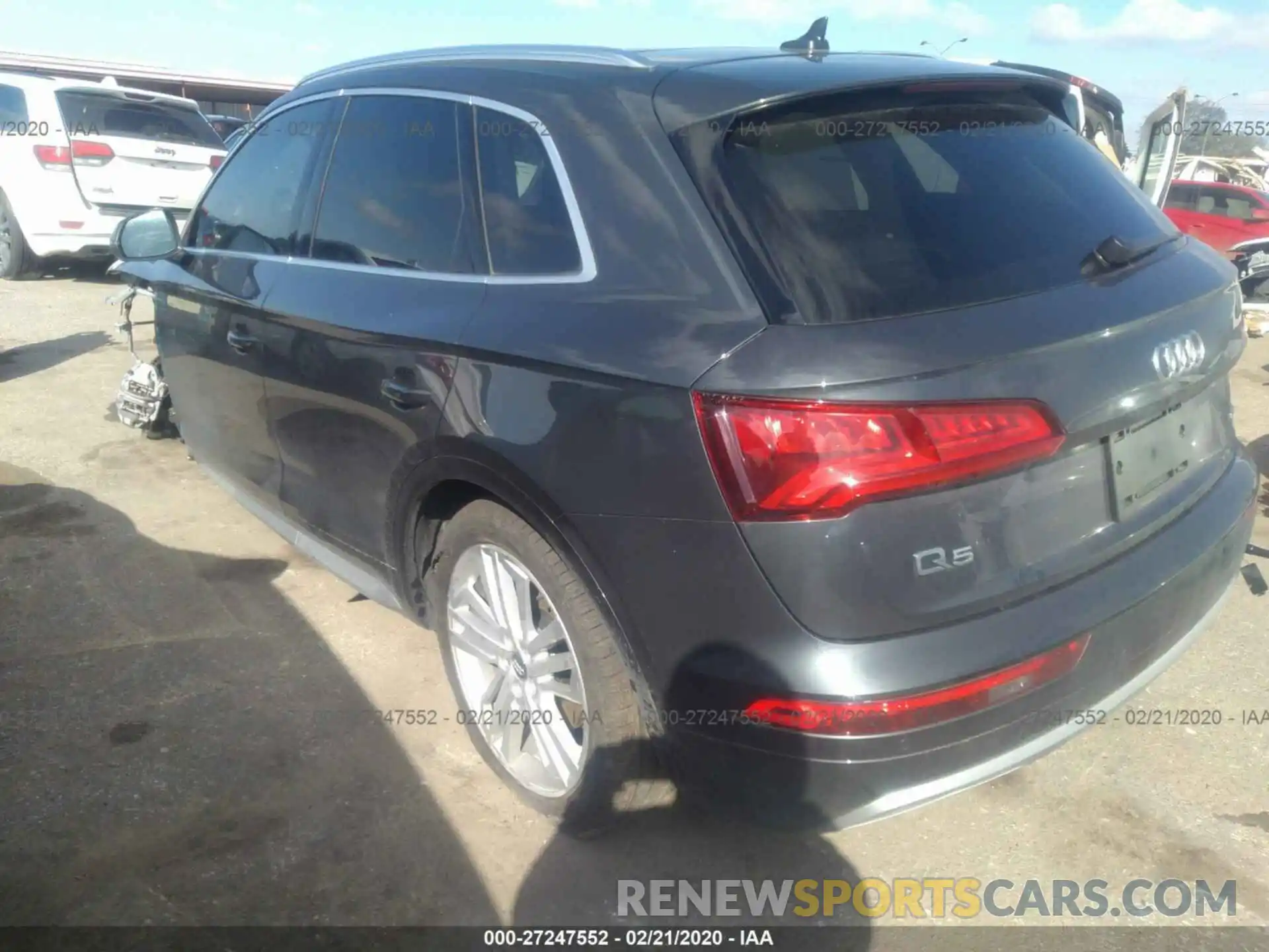 3 Фотография поврежденного автомобиля WA1BNAFY2K2079296 AUDI Q5 2019