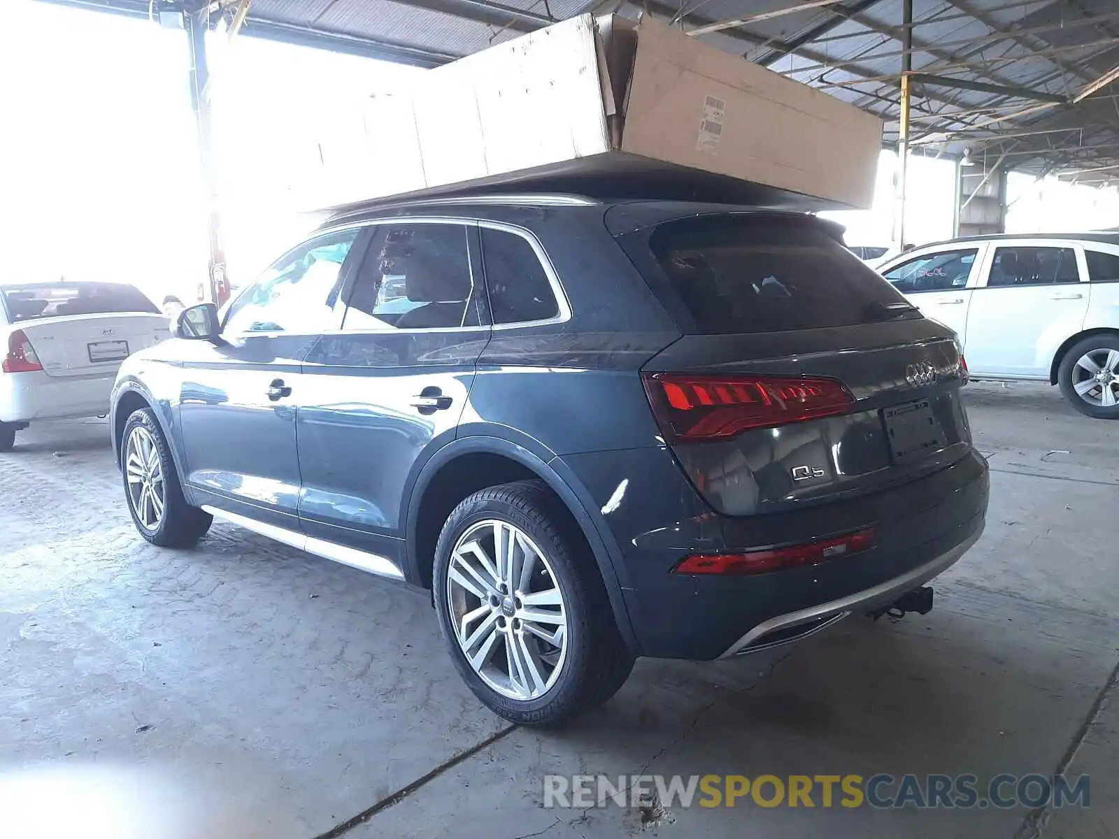 3 Фотография поврежденного автомобиля WA1BNAFY2K2112460 AUDI Q5 2019