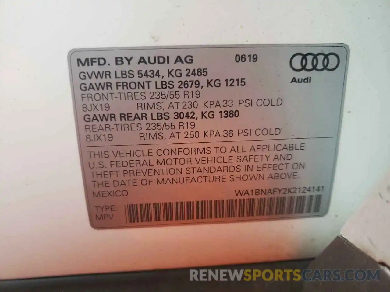 10 Photograph of a damaged car WA1BNAFY2K2124141 AUDI Q5 2019