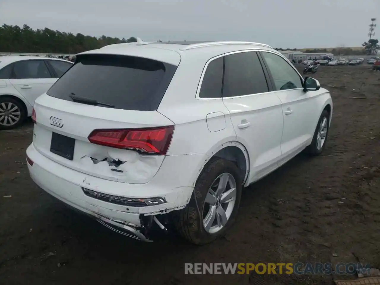 4 Photograph of a damaged car WA1BNAFY2K2124141 AUDI Q5 2019