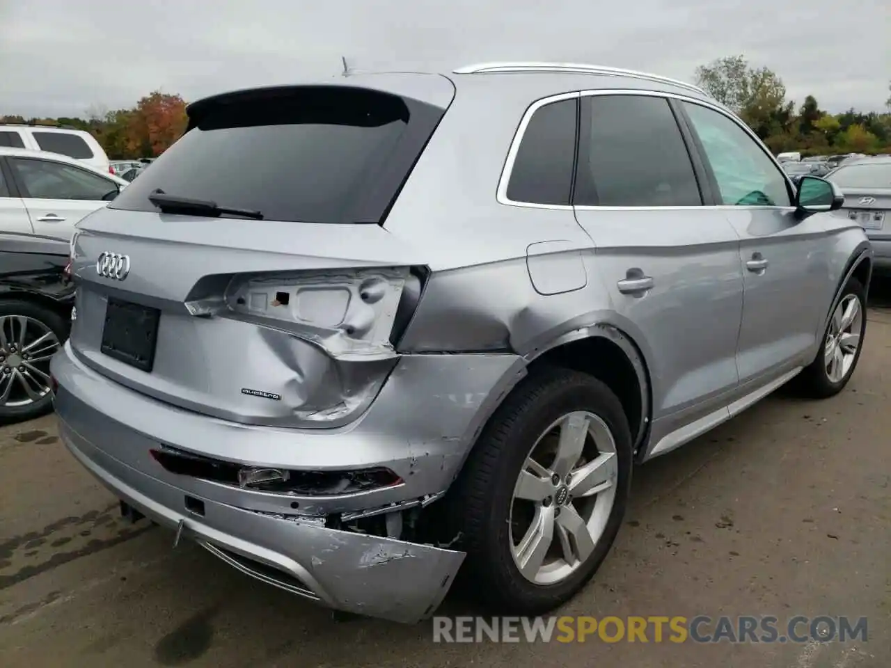 4 Photograph of a damaged car WA1BNAFY2K2124494 AUDI Q5 2019