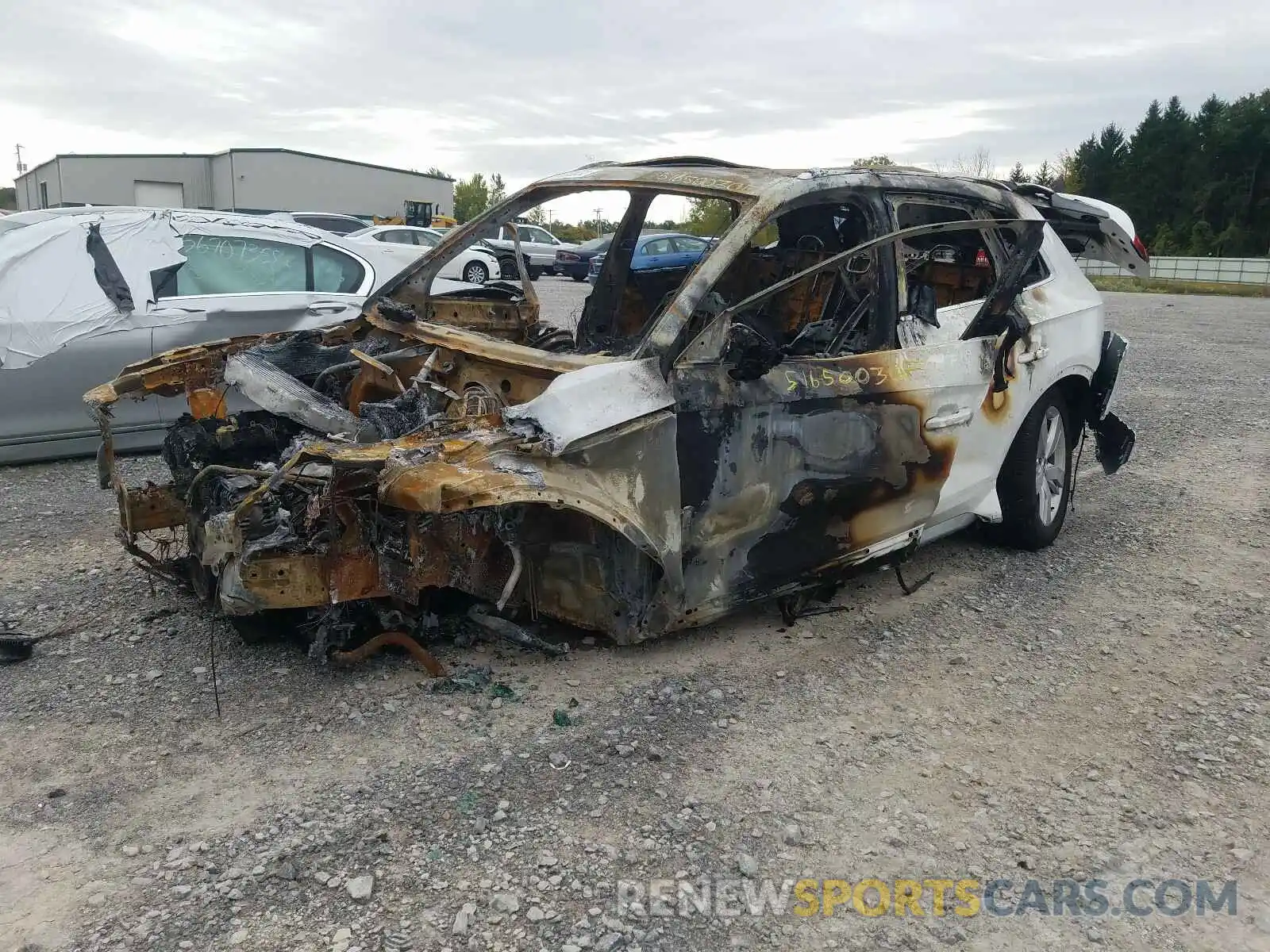 2 Фотография поврежденного автомобиля WA1BNAFY2K2130716 AUDI Q5 2019