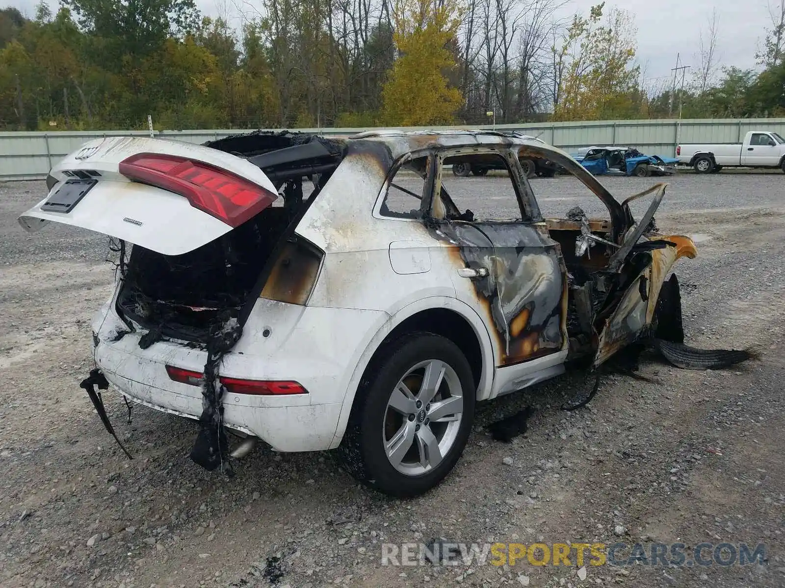 4 Фотография поврежденного автомобиля WA1BNAFY2K2130716 AUDI Q5 2019