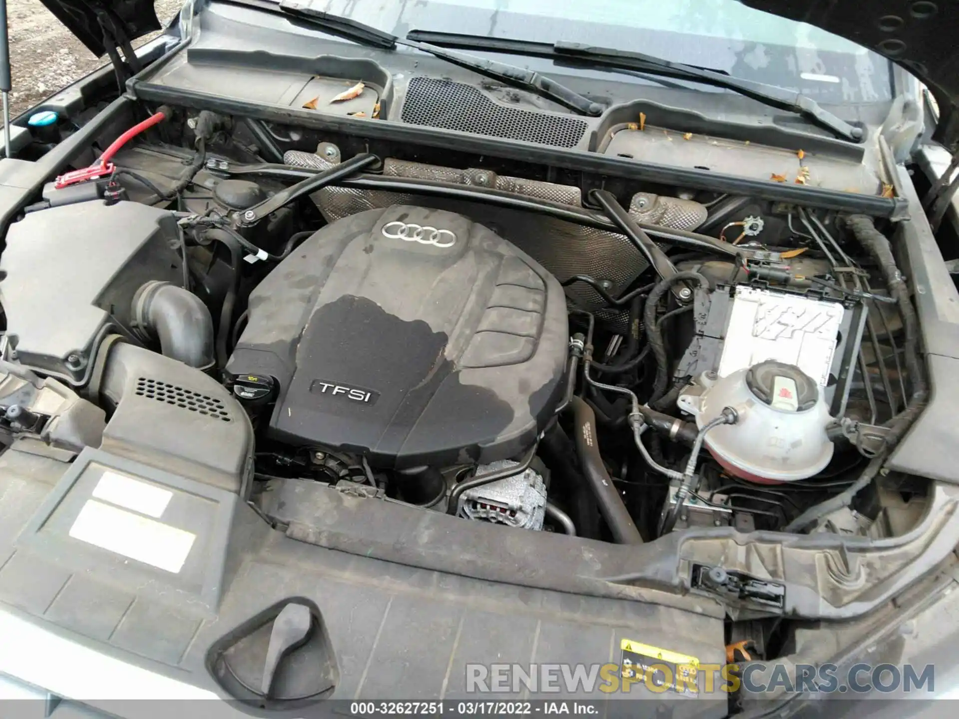 10 Photograph of a damaged car WA1BNAFY3K2023738 AUDI Q5 2019