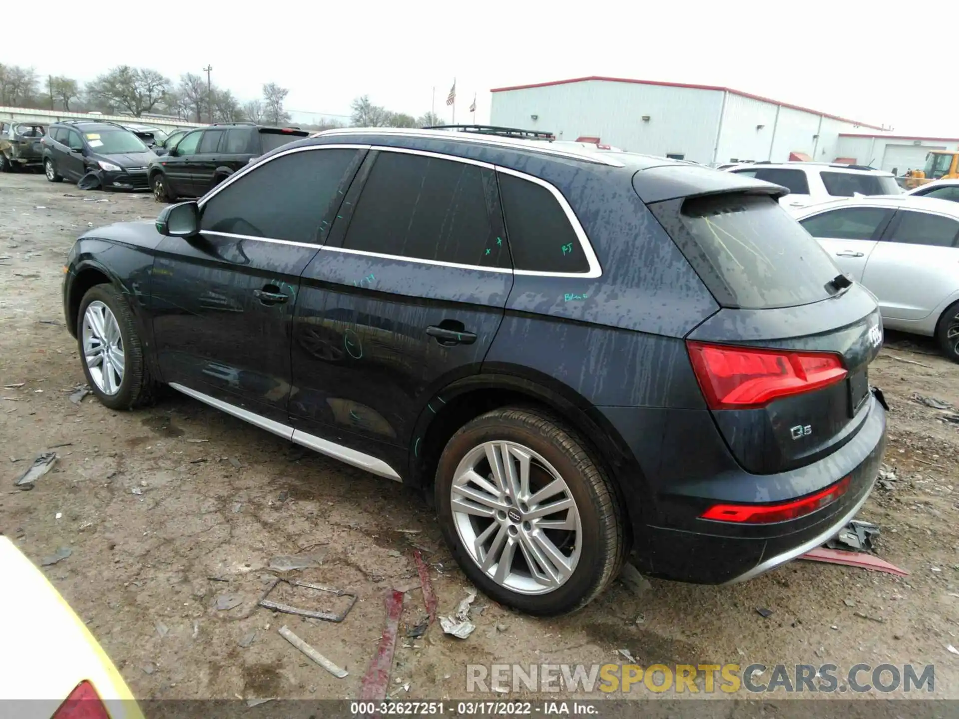 3 Photograph of a damaged car WA1BNAFY3K2023738 AUDI Q5 2019