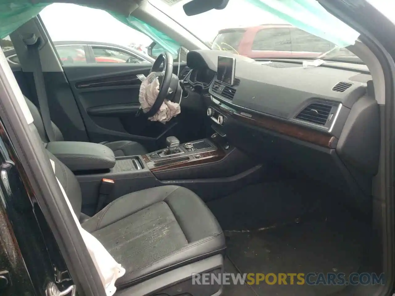 5 Photograph of a damaged car WA1BNAFY3K2024677 AUDI Q5 2019