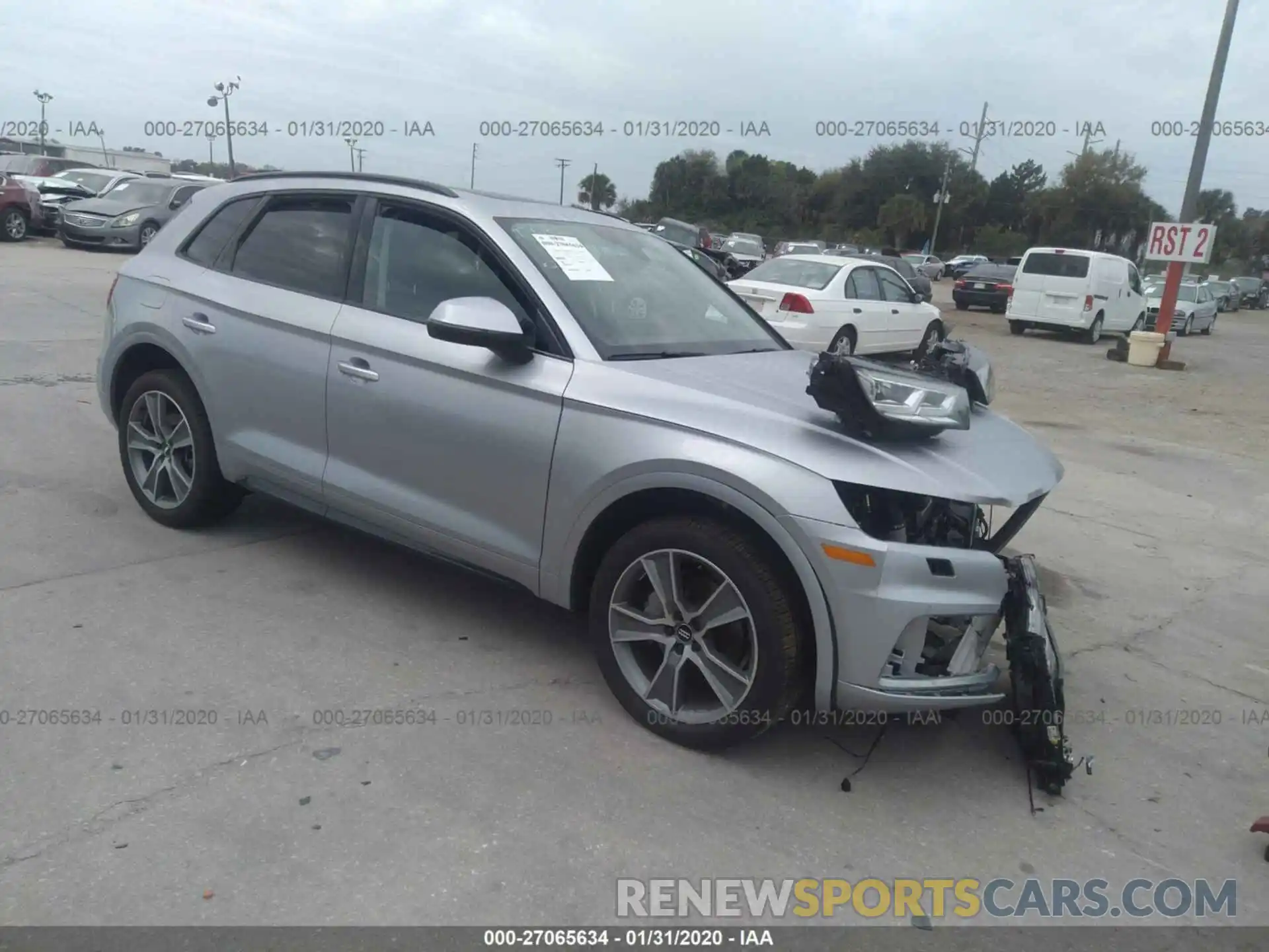 1 Фотография поврежденного автомобиля WA1BNAFY3K2026428 AUDI Q5 2019