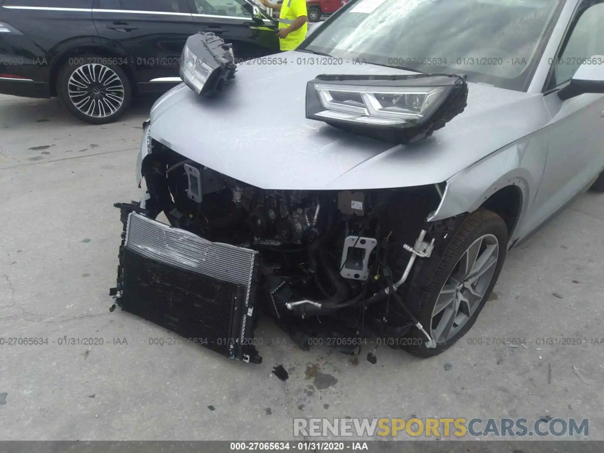 6 Photograph of a damaged car WA1BNAFY3K2026428 AUDI Q5 2019