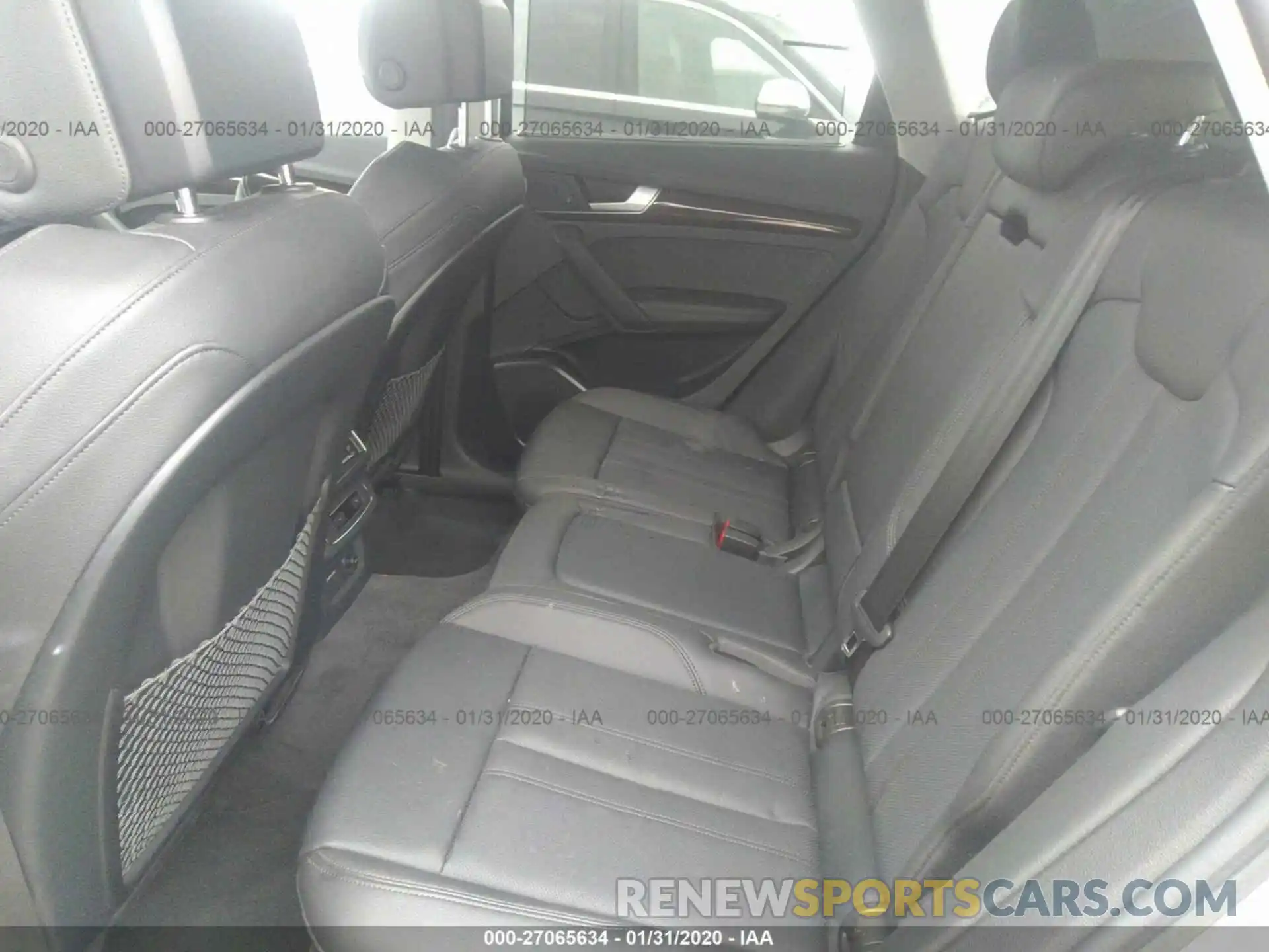 8 Photograph of a damaged car WA1BNAFY3K2026428 AUDI Q5 2019