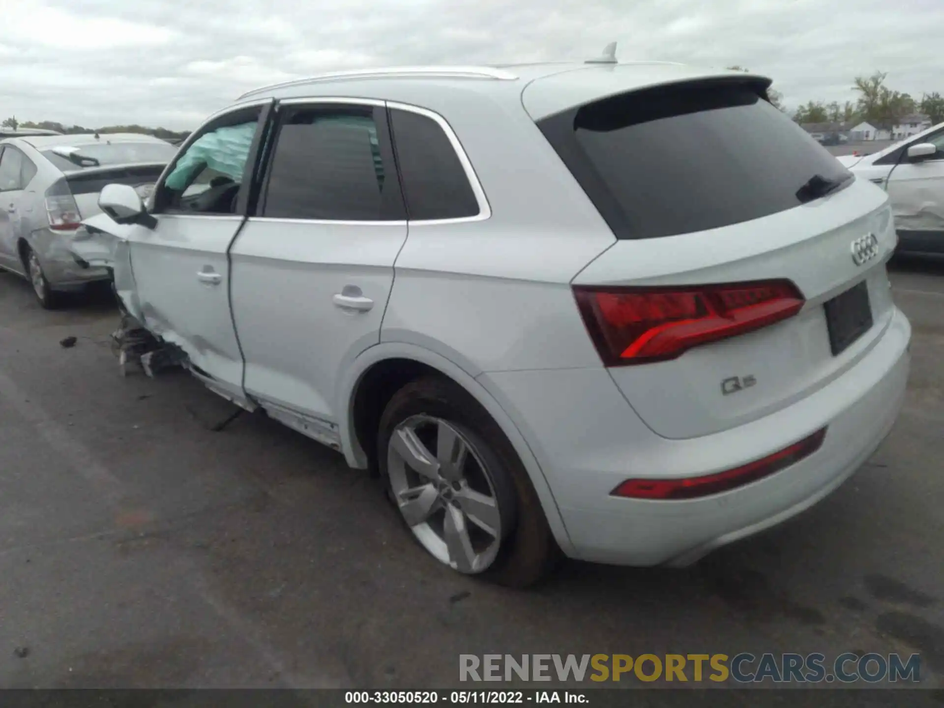 3 Фотография поврежденного автомобиля WA1BNAFY3K2028499 AUDI Q5 2019