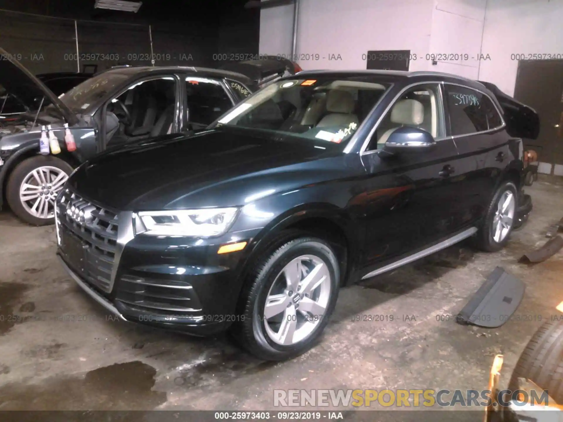 2 Фотография поврежденного автомобиля WA1BNAFY3K2037493 AUDI Q5 2019