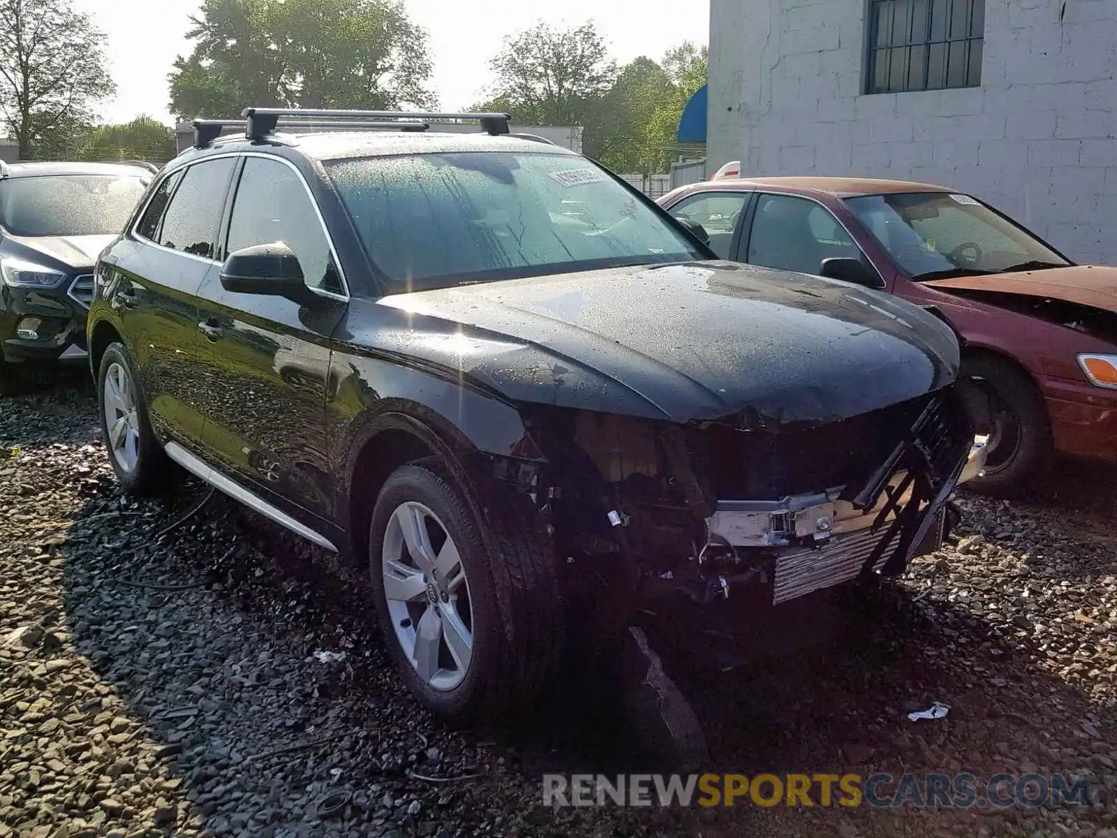 1 Photograph of a damaged car WA1BNAFY3K2037686 AUDI Q5 2019