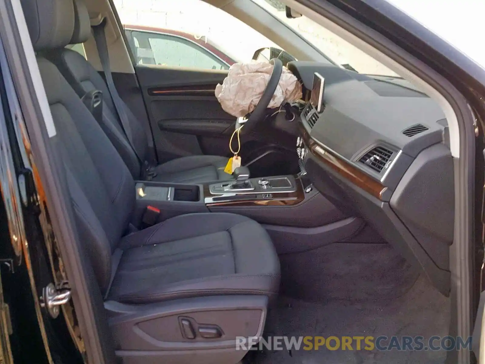 5 Photograph of a damaged car WA1BNAFY3K2037686 AUDI Q5 2019