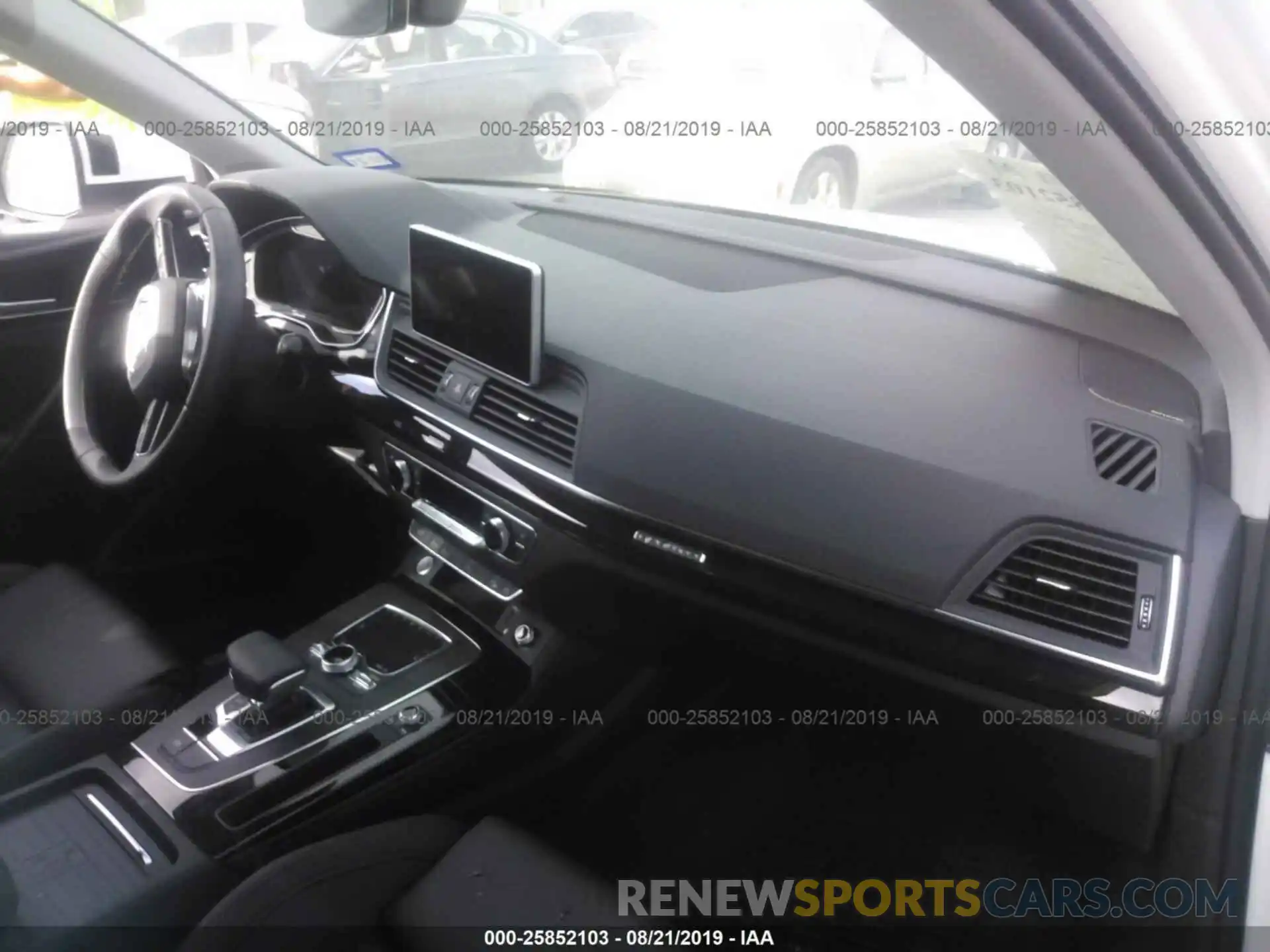 5 Photograph of a damaged car WA1BNAFY3K2043536 AUDI Q5 2019