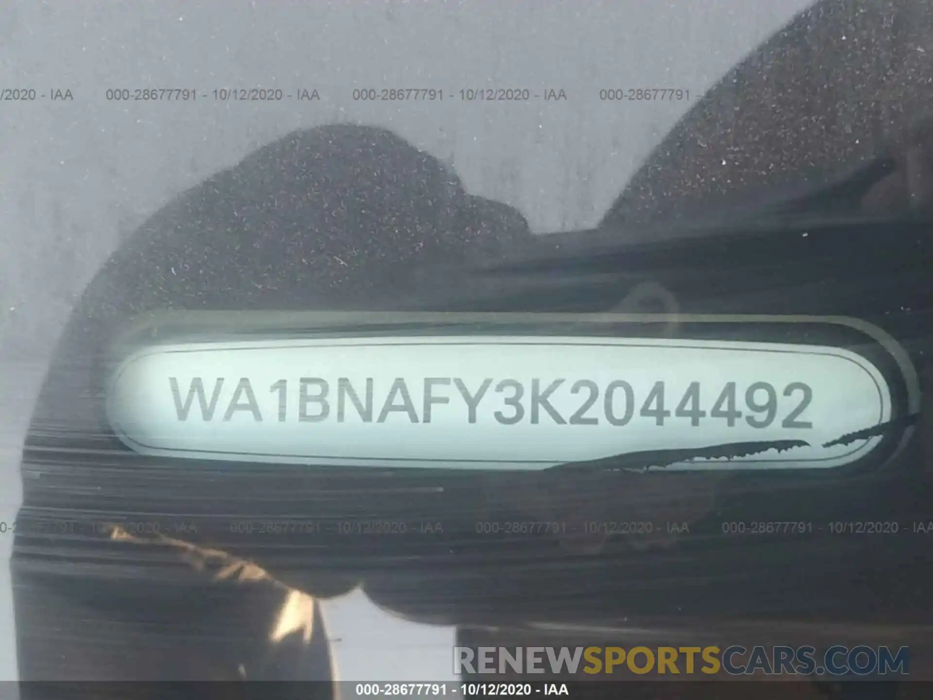 9 Photograph of a damaged car WA1BNAFY3K2044492 AUDI Q5 2019