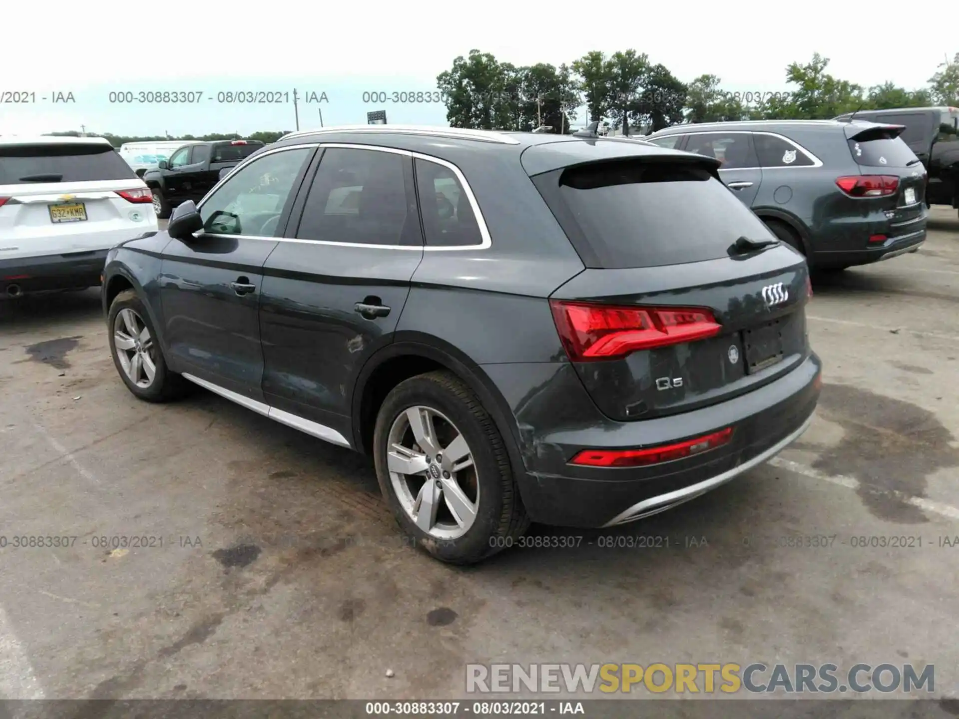 3 Фотография поврежденного автомобиля WA1BNAFY3K2065357 AUDI Q5 2019