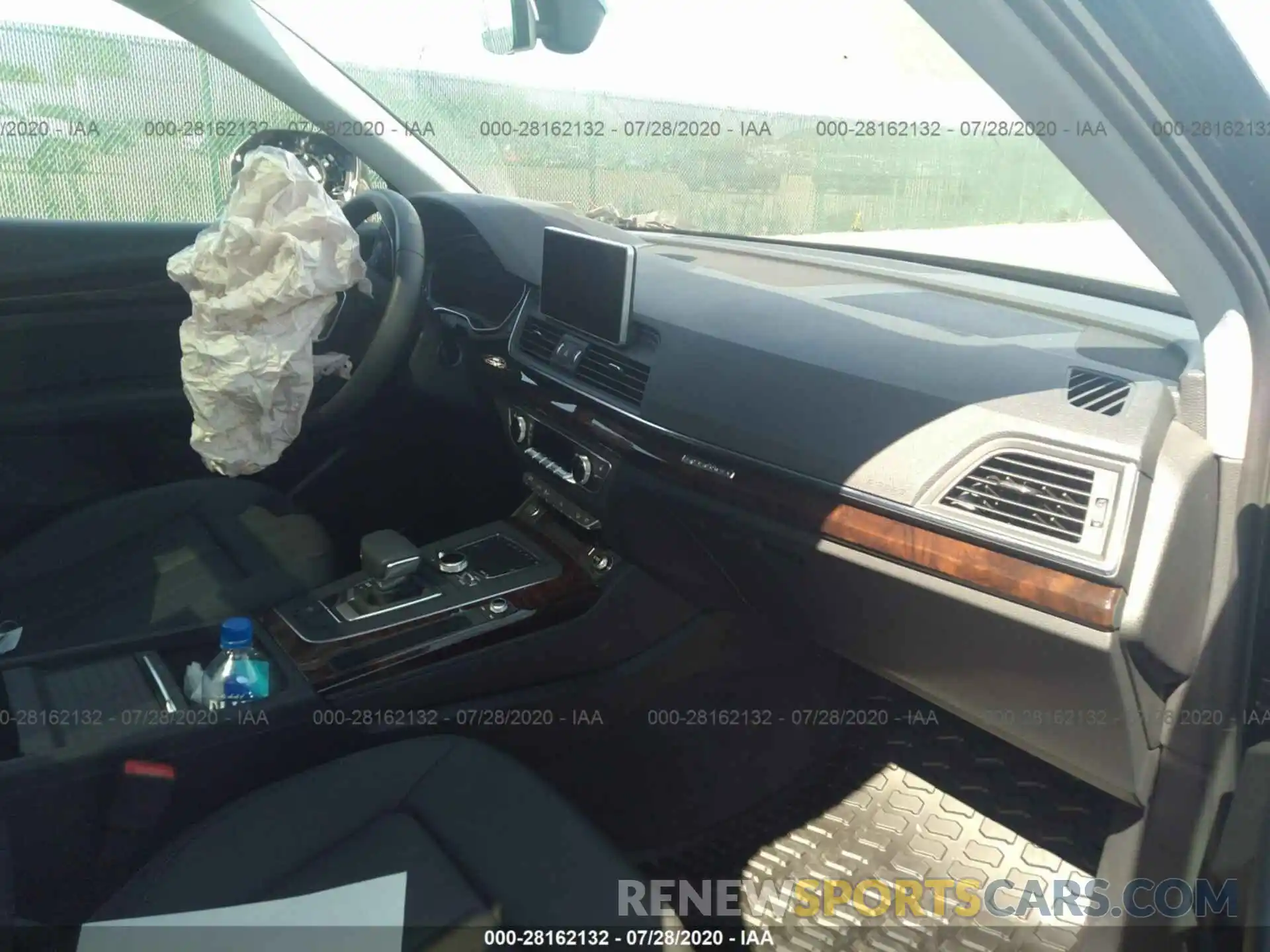 5 Photograph of a damaged car WA1BNAFY3K2068971 AUDI Q5 2019