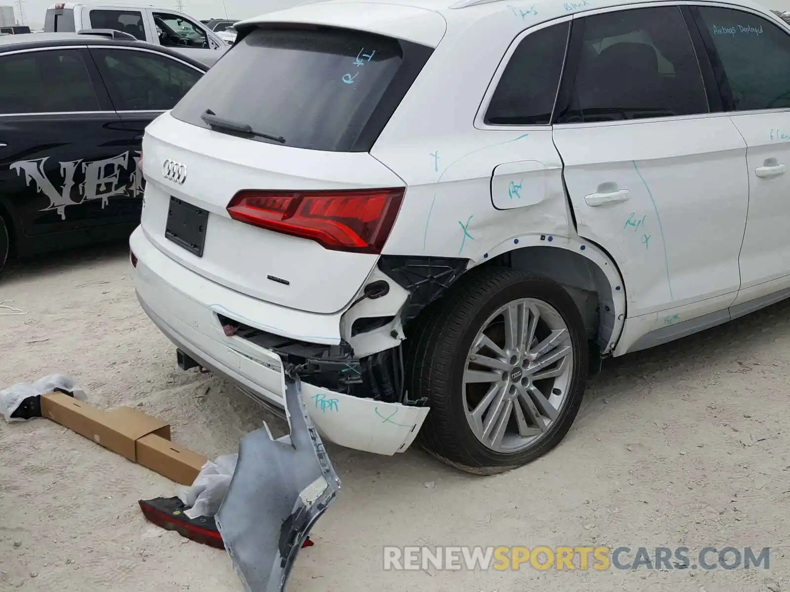 9 Фотография поврежденного автомобиля WA1BNAFY3K2069375 AUDI Q5 2019