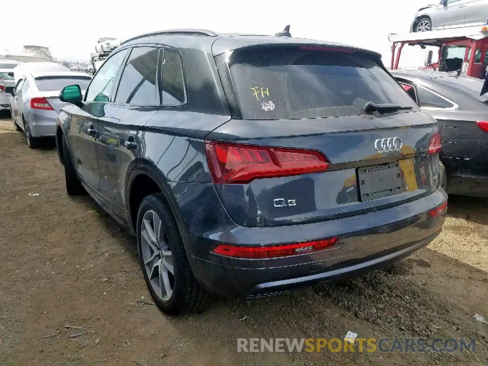 3 Фотография поврежденного автомобиля WA1BNAFY3K2085575 AUDI Q5 2019