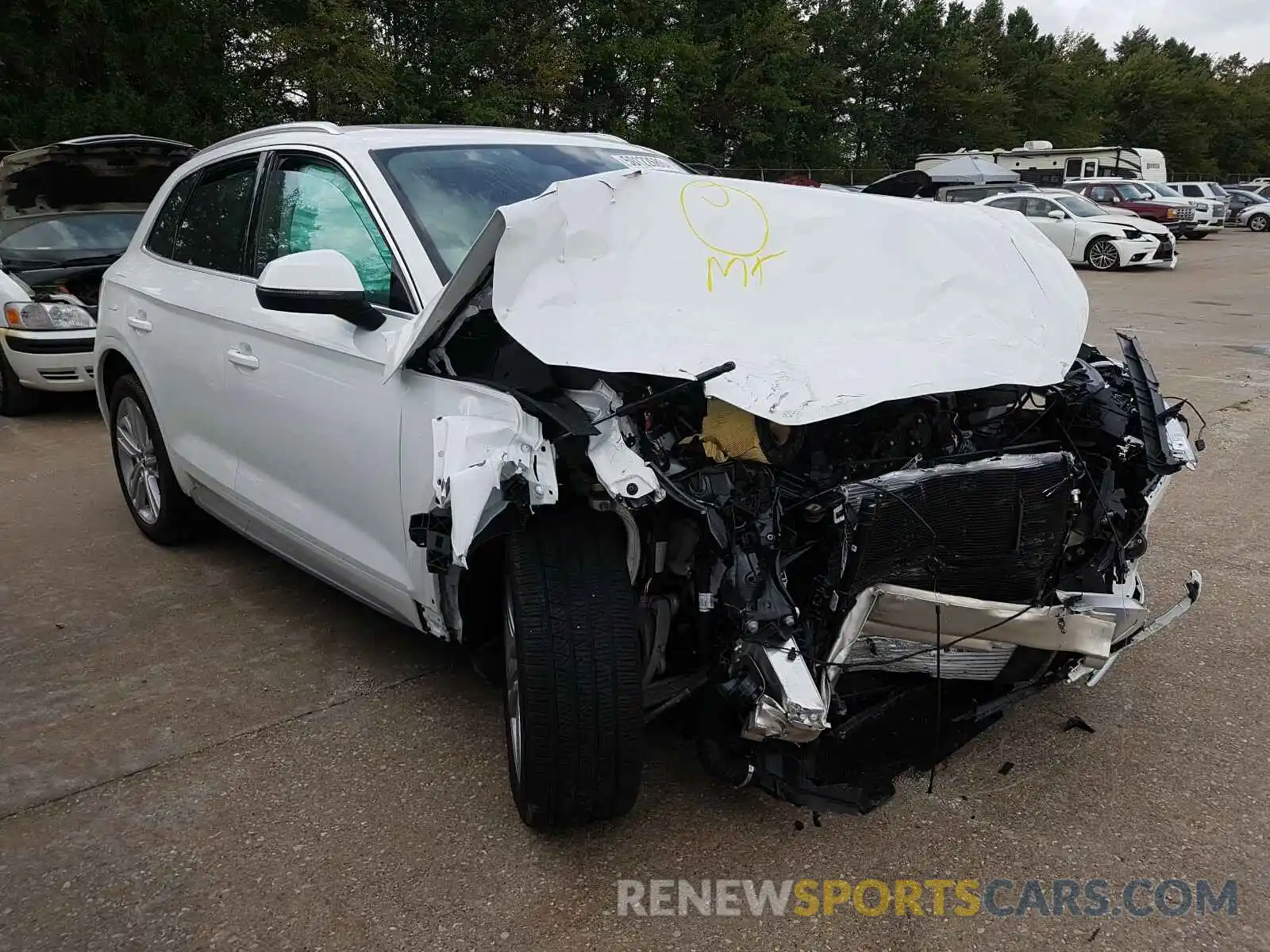 1 Photograph of a damaged car WA1BNAFY3K2086841 AUDI Q5 2019