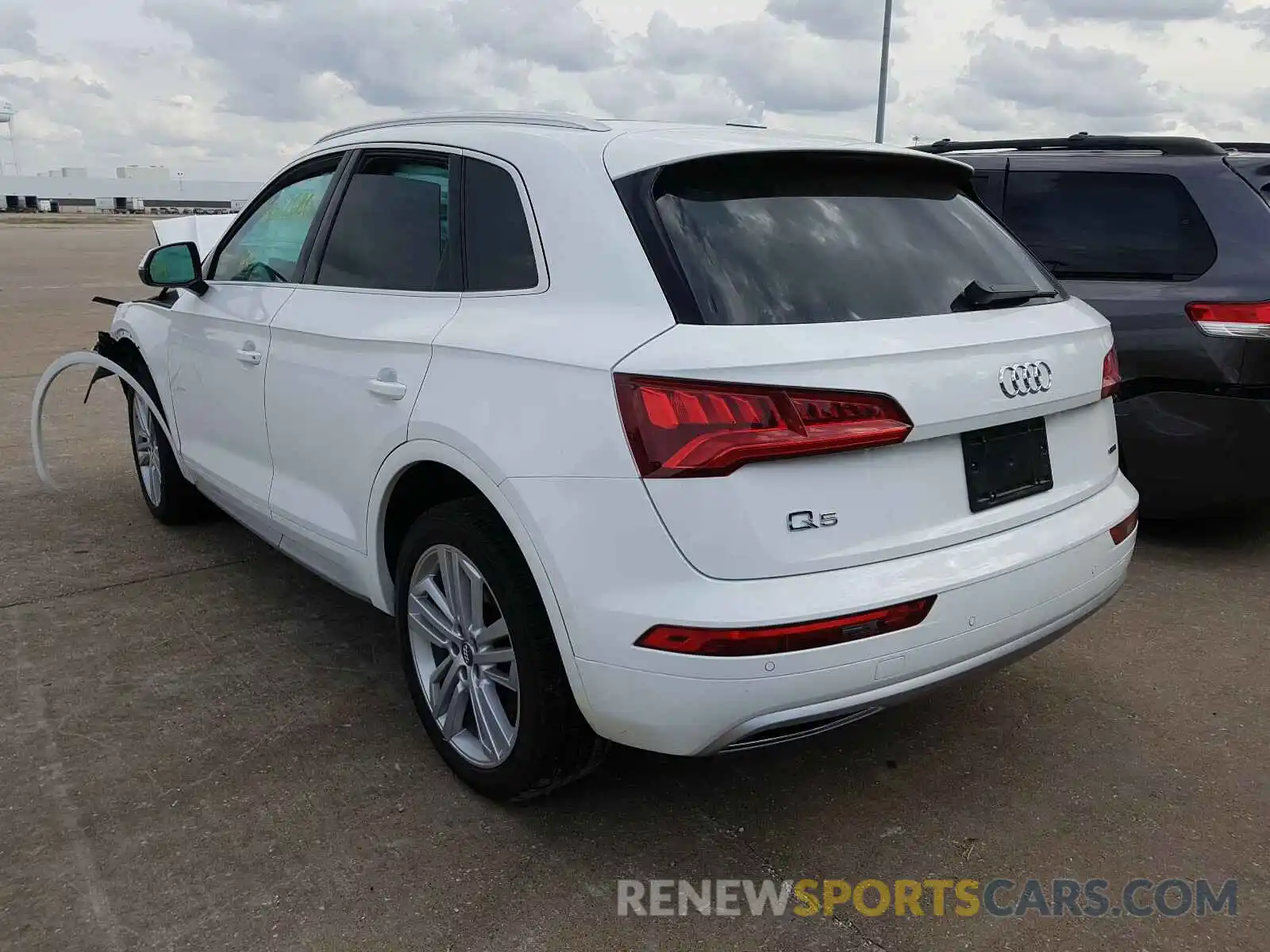 3 Фотография поврежденного автомобиля WA1BNAFY3K2086841 AUDI Q5 2019