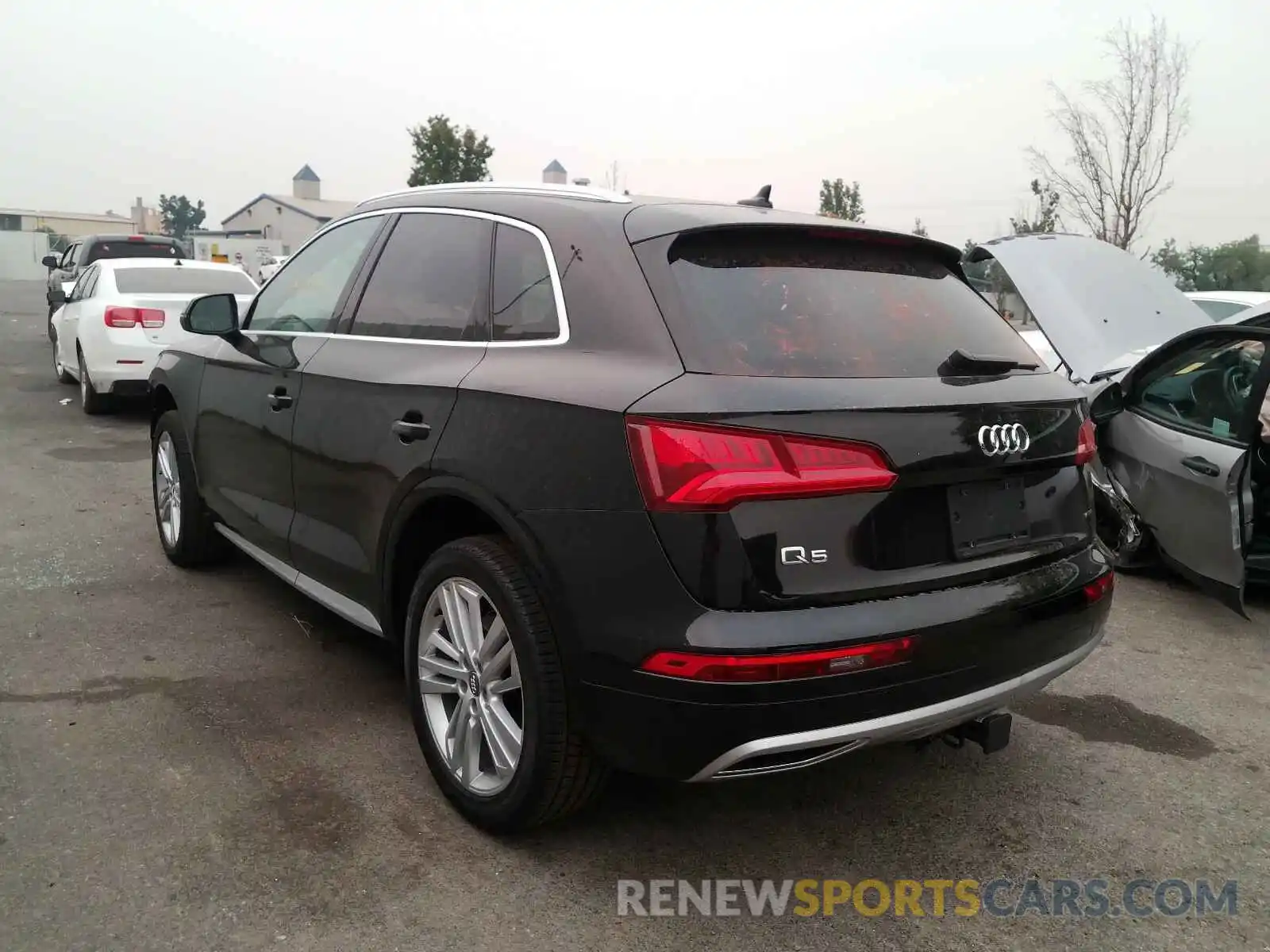 3 Фотография поврежденного автомобиля WA1BNAFY3K2102116 AUDI Q5 2019