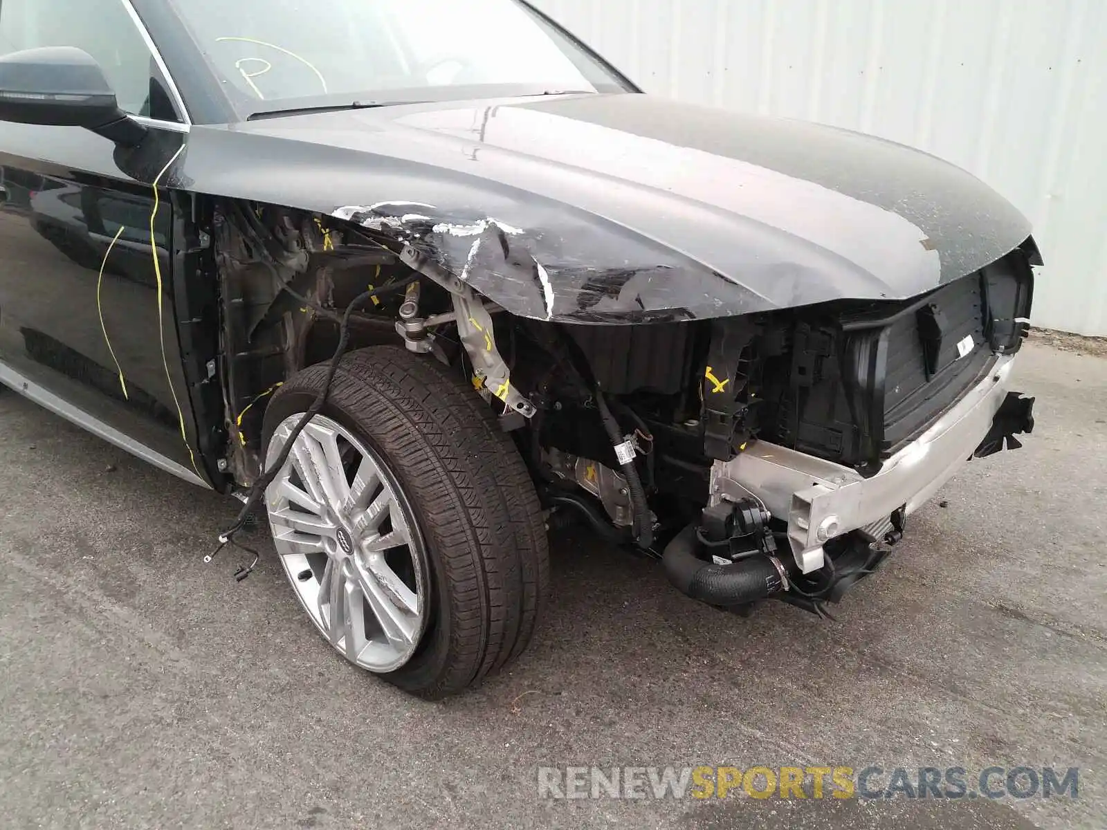 9 Photograph of a damaged car WA1BNAFY3K2102116 AUDI Q5 2019