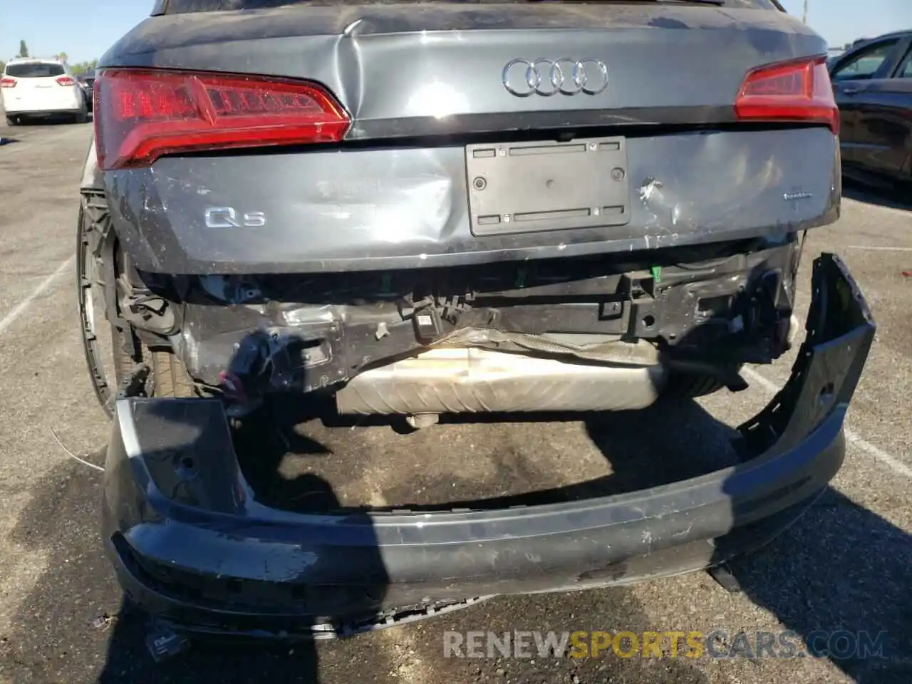 9 Photograph of a damaged car WA1BNAFY3K2102245 AUDI Q5 2019