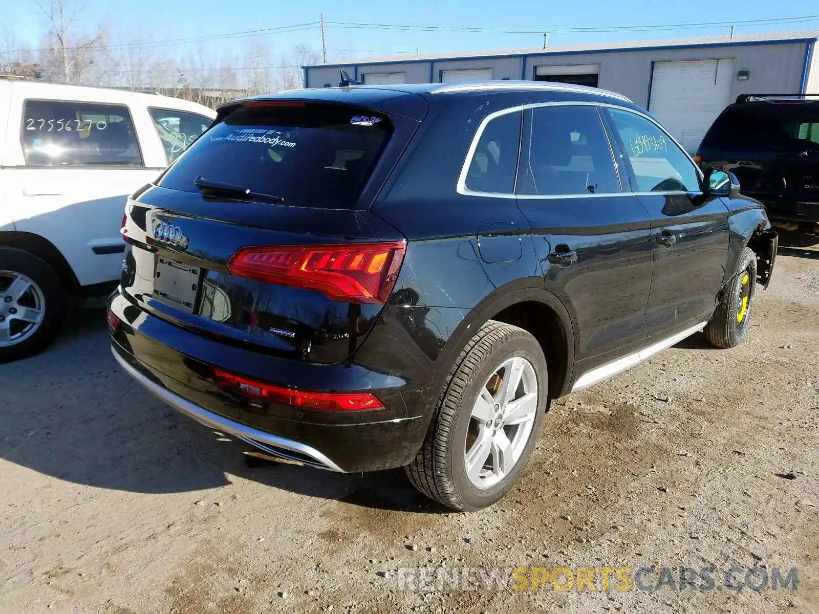 4 Фотография поврежденного автомобиля WA1BNAFY3K2109065 AUDI Q5 2019