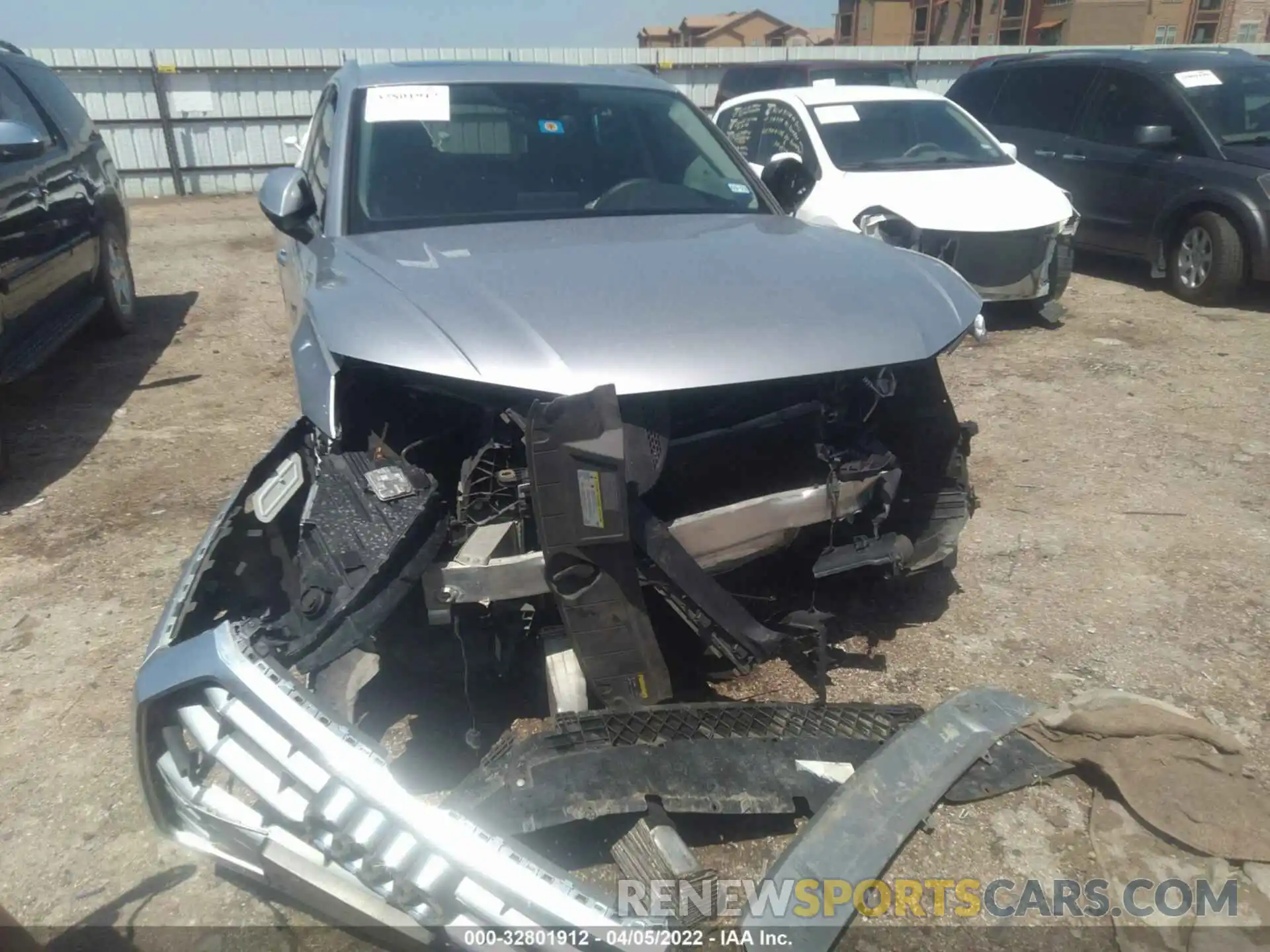 6 Photograph of a damaged car WA1BNAFY3K2113522 AUDI Q5 2019