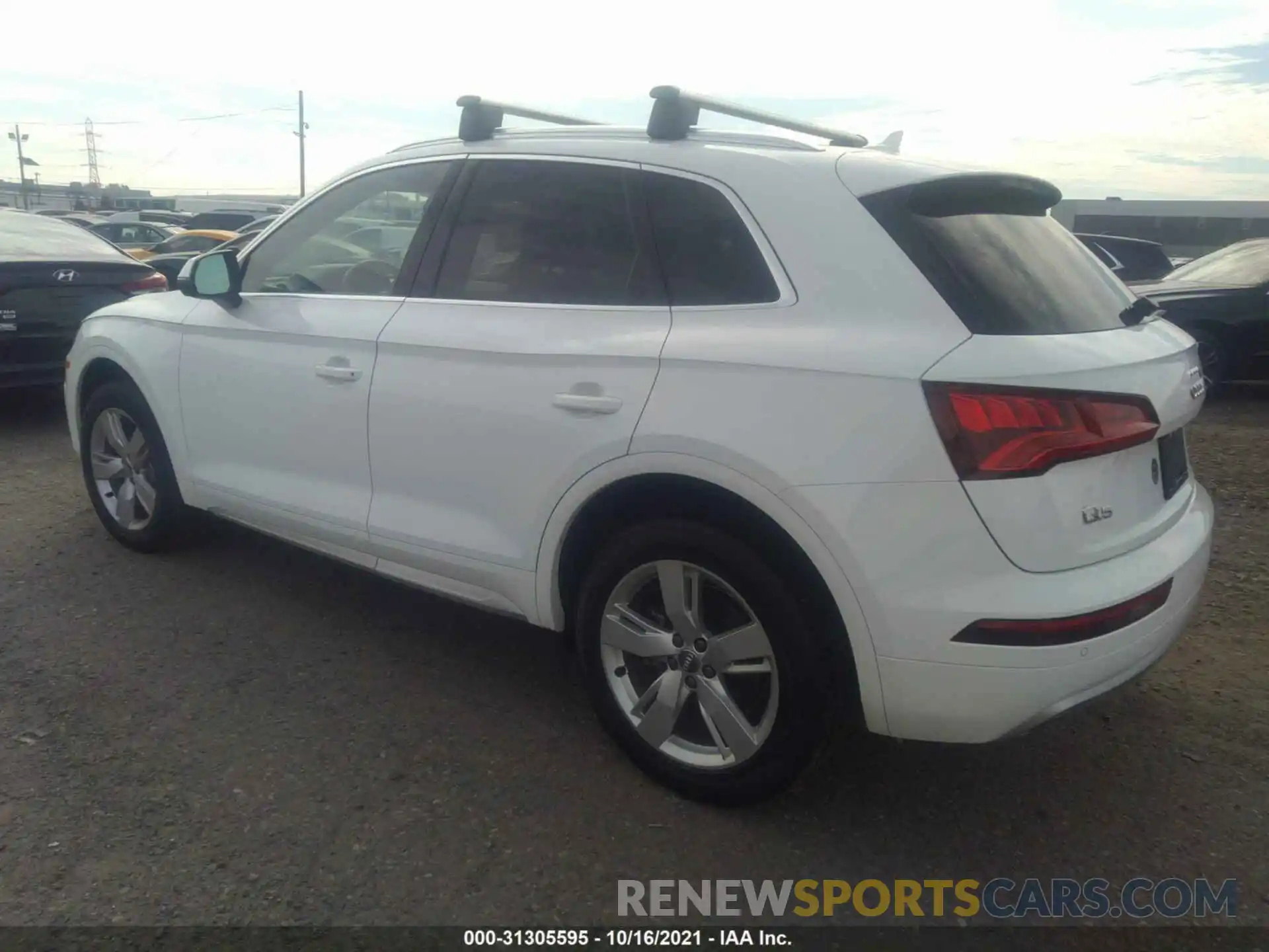 3 Фотография поврежденного автомобиля WA1BNAFY3K2114735 AUDI Q5 2019