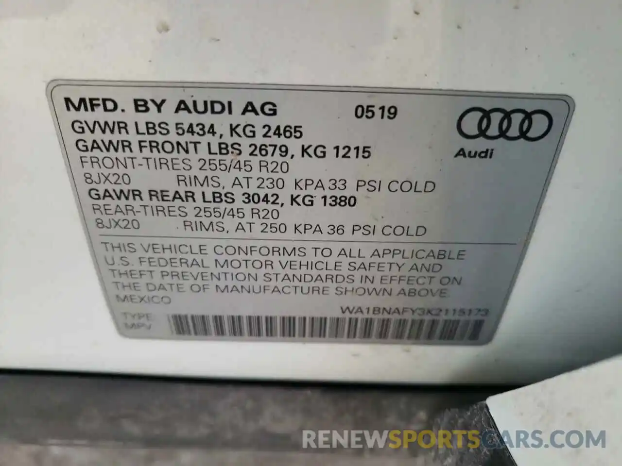 10 Photograph of a damaged car WA1BNAFY3K2115173 AUDI Q5 2019