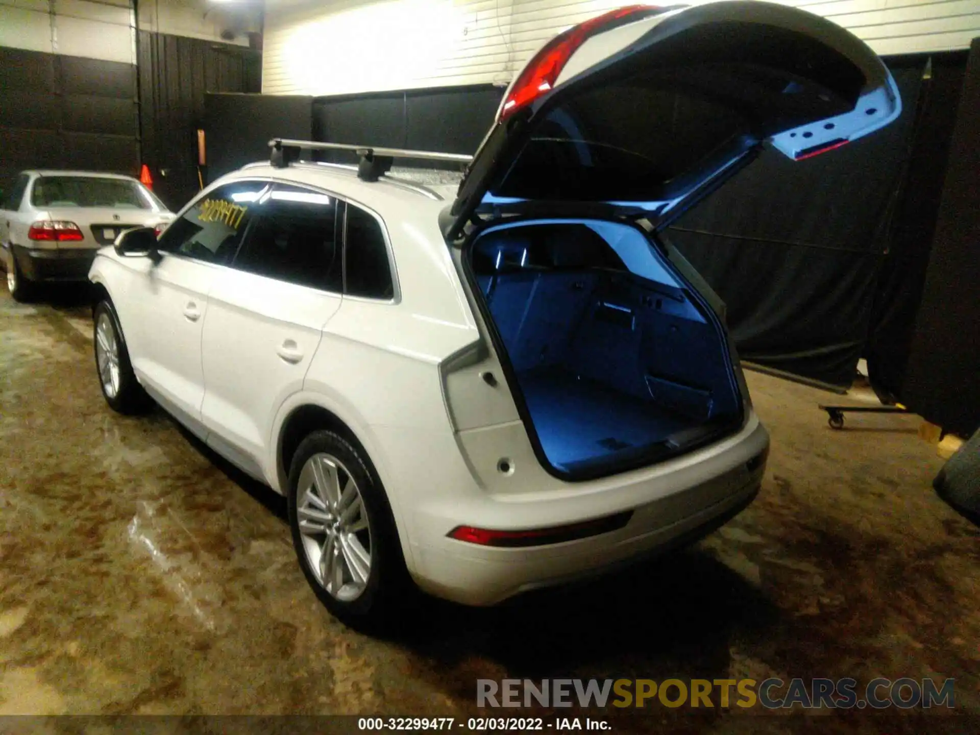 3 Фотография поврежденного автомобиля WA1BNAFY3K2129879 AUDI Q5 2019