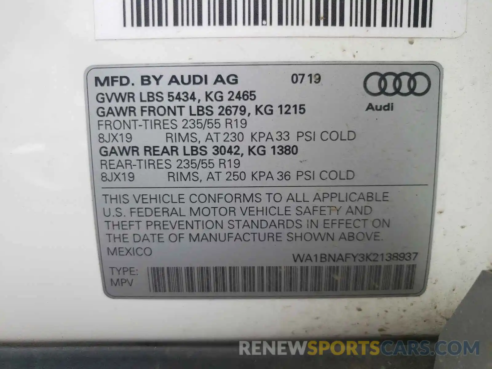 10 Photograph of a damaged car WA1BNAFY3K2138937 AUDI Q5 2019