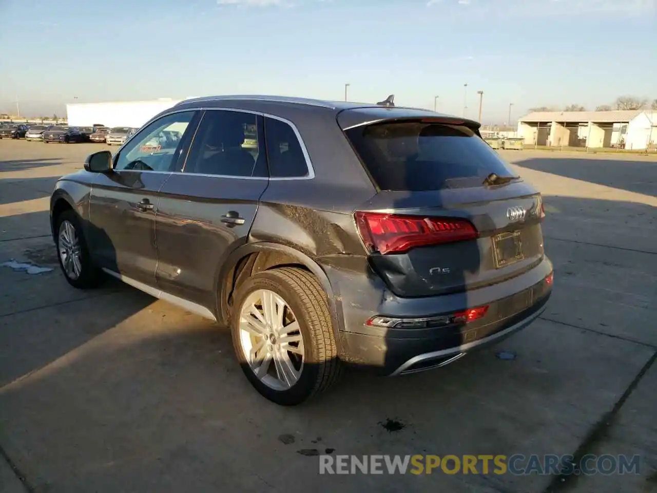 3 Фотография поврежденного автомобиля WA1BNAFY4K2025594 AUDI Q5 2019