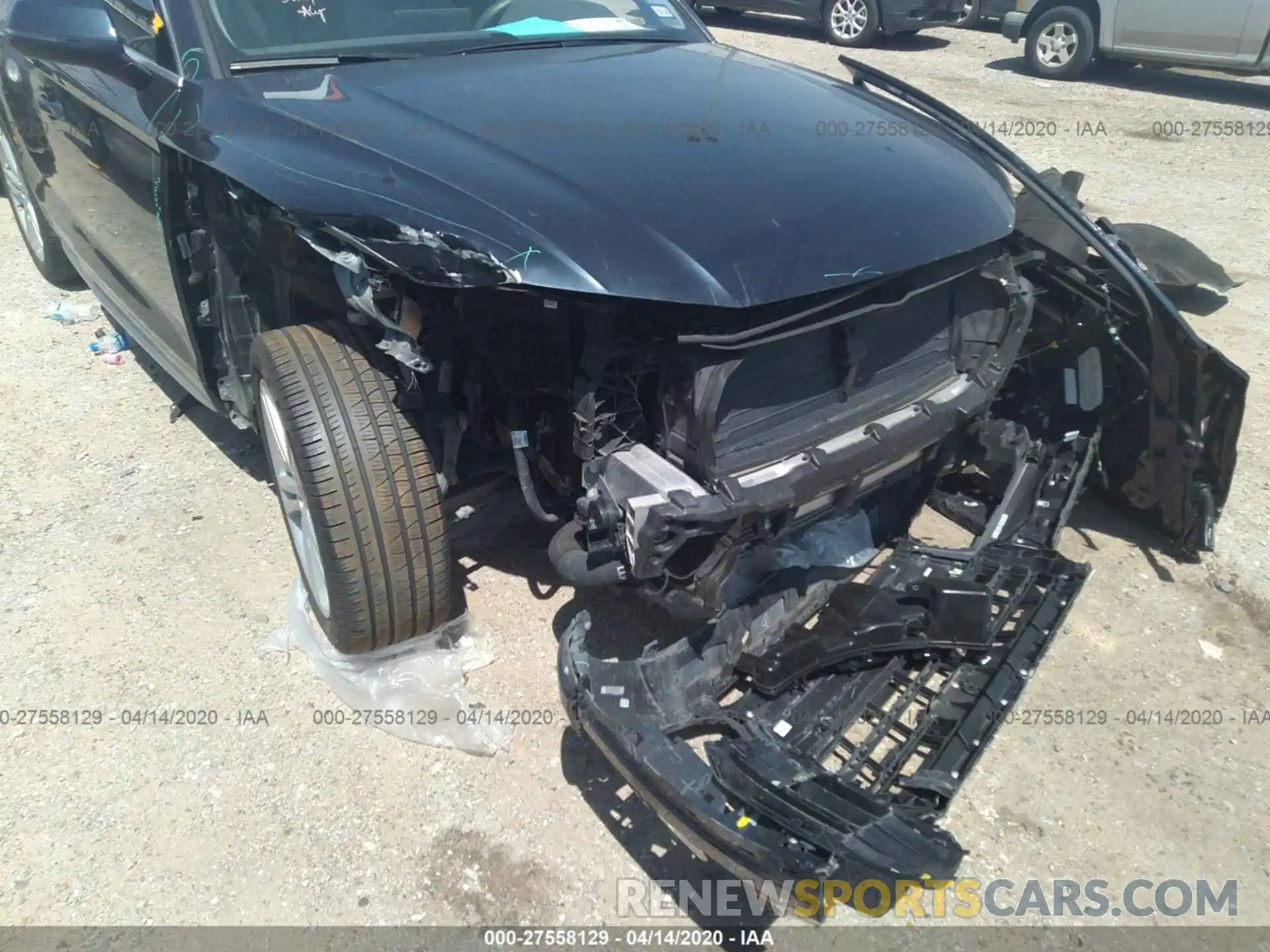 6 Photograph of a damaged car WA1BNAFY4K2029340 AUDI Q5 2019