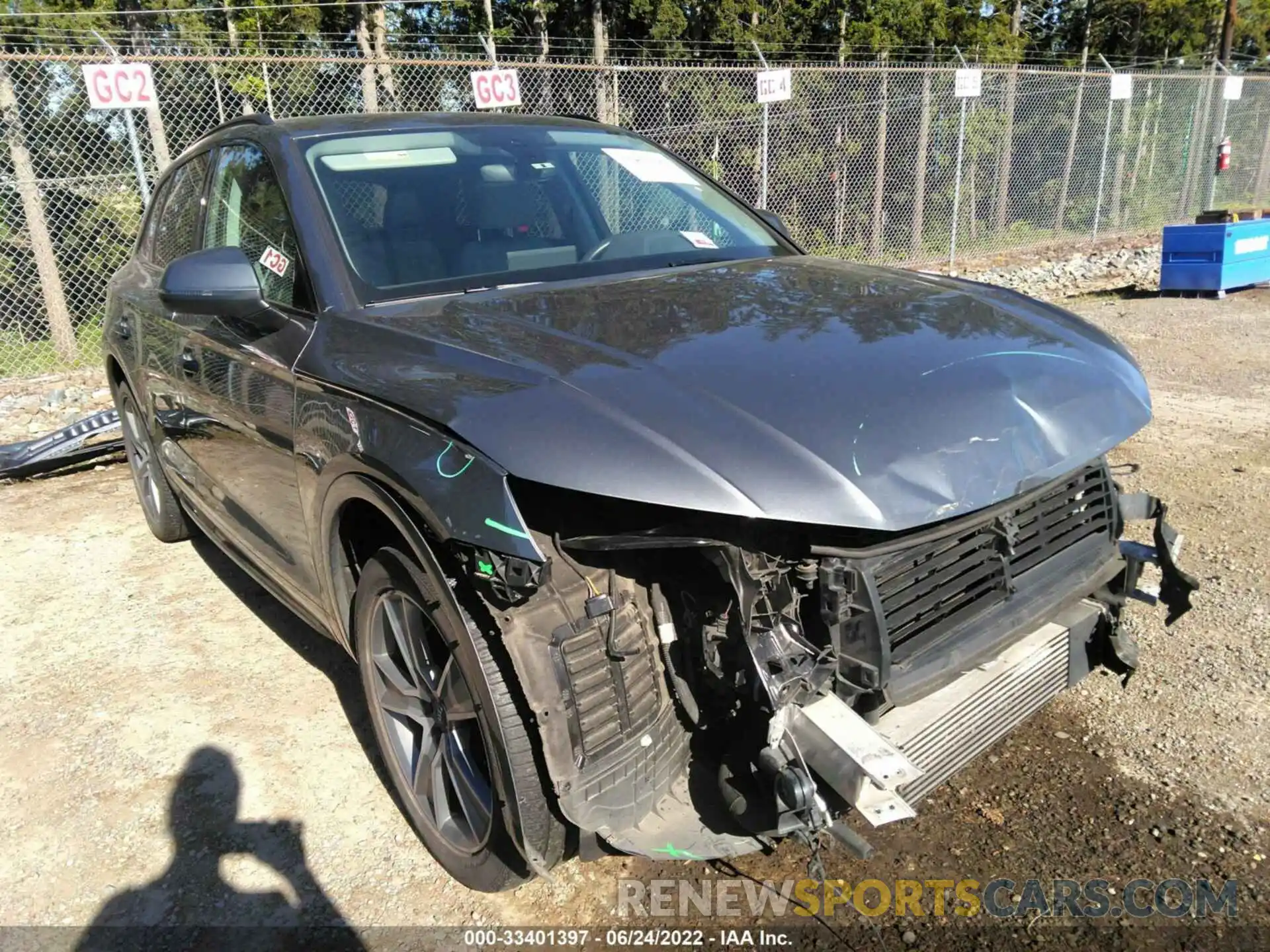 1 Photograph of a damaged car WA1BNAFY4K2033789 AUDI Q5 2019