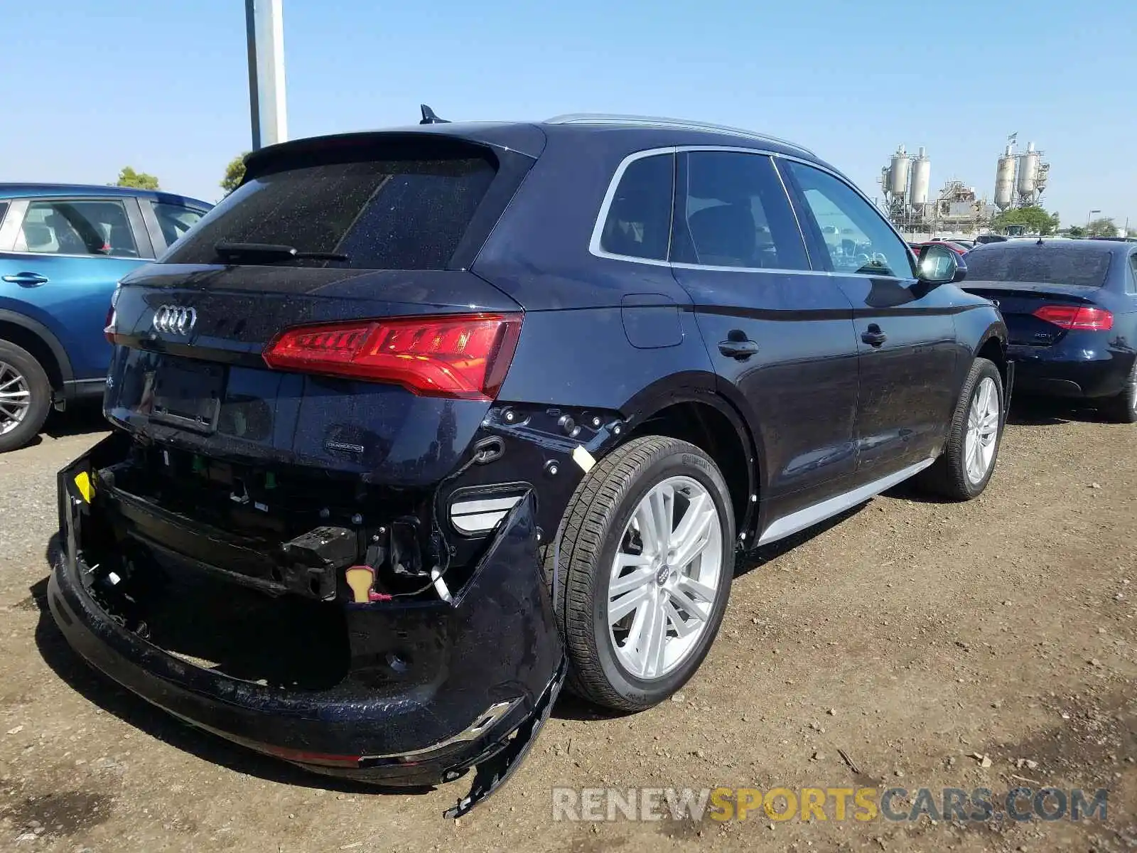 4 Фотография поврежденного автомобиля WA1BNAFY4K2044629 AUDI Q5 2019